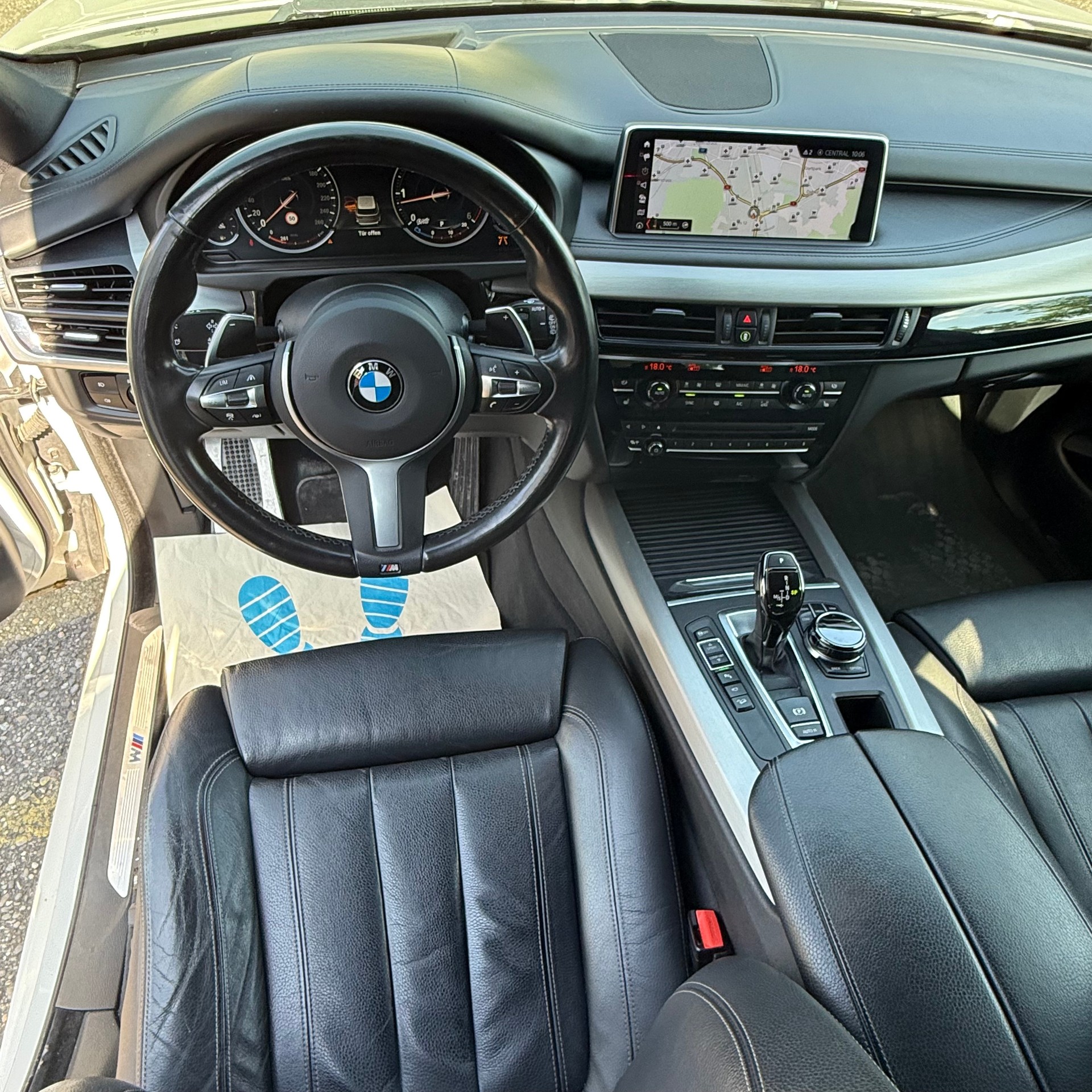 BMW X5 xDrive 40d Pure M Sport Steptronic *LEDER - PANORAMA-DACH*-image-13