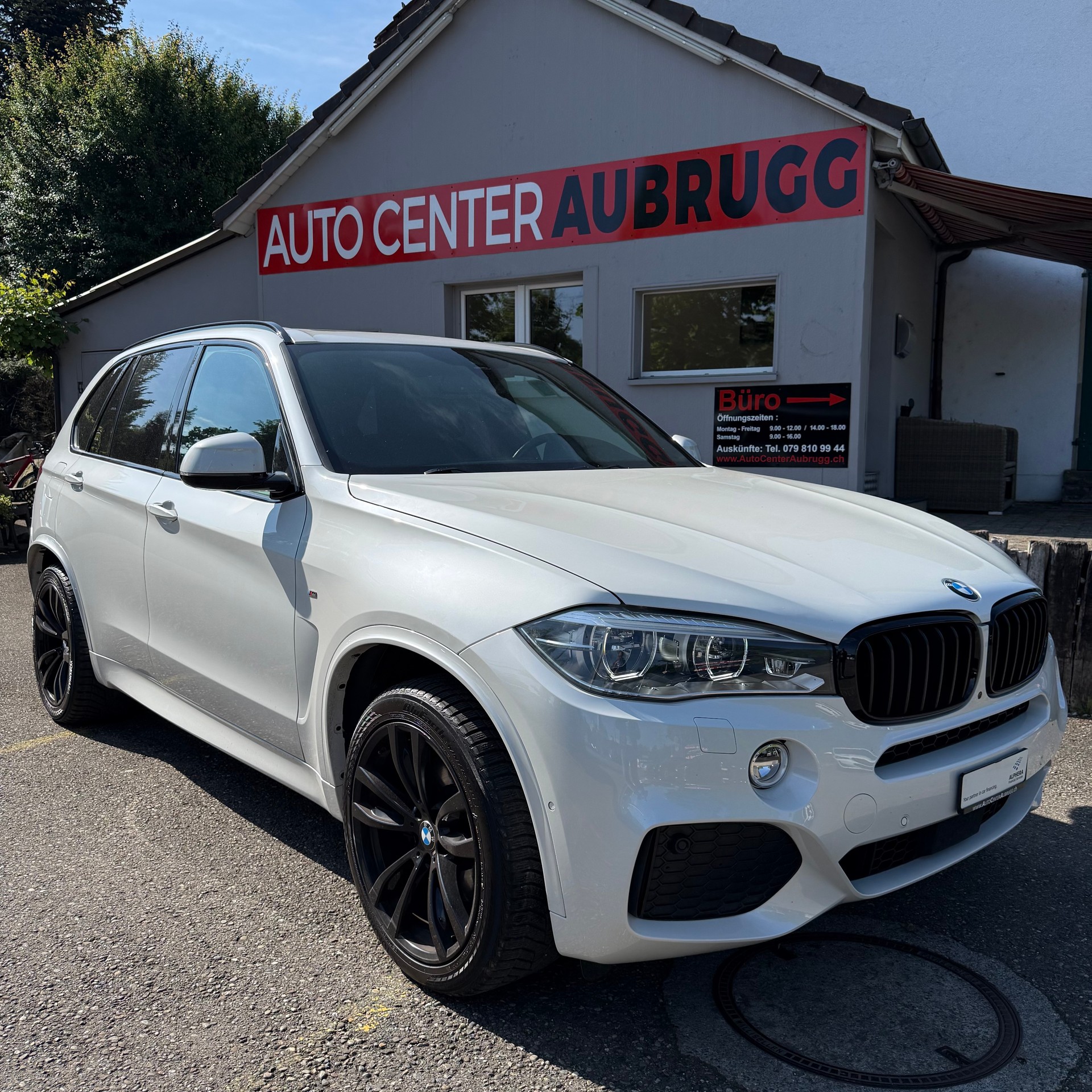 BMW X5 xDrive 40d Pure M Sport Steptronic *LEDER - PANORAMA-DACH*-image-8