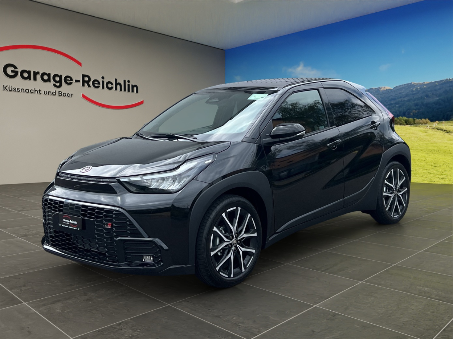 TOYOTA Aygo X 1.5 VVT-i HSD GR Sport-image-0