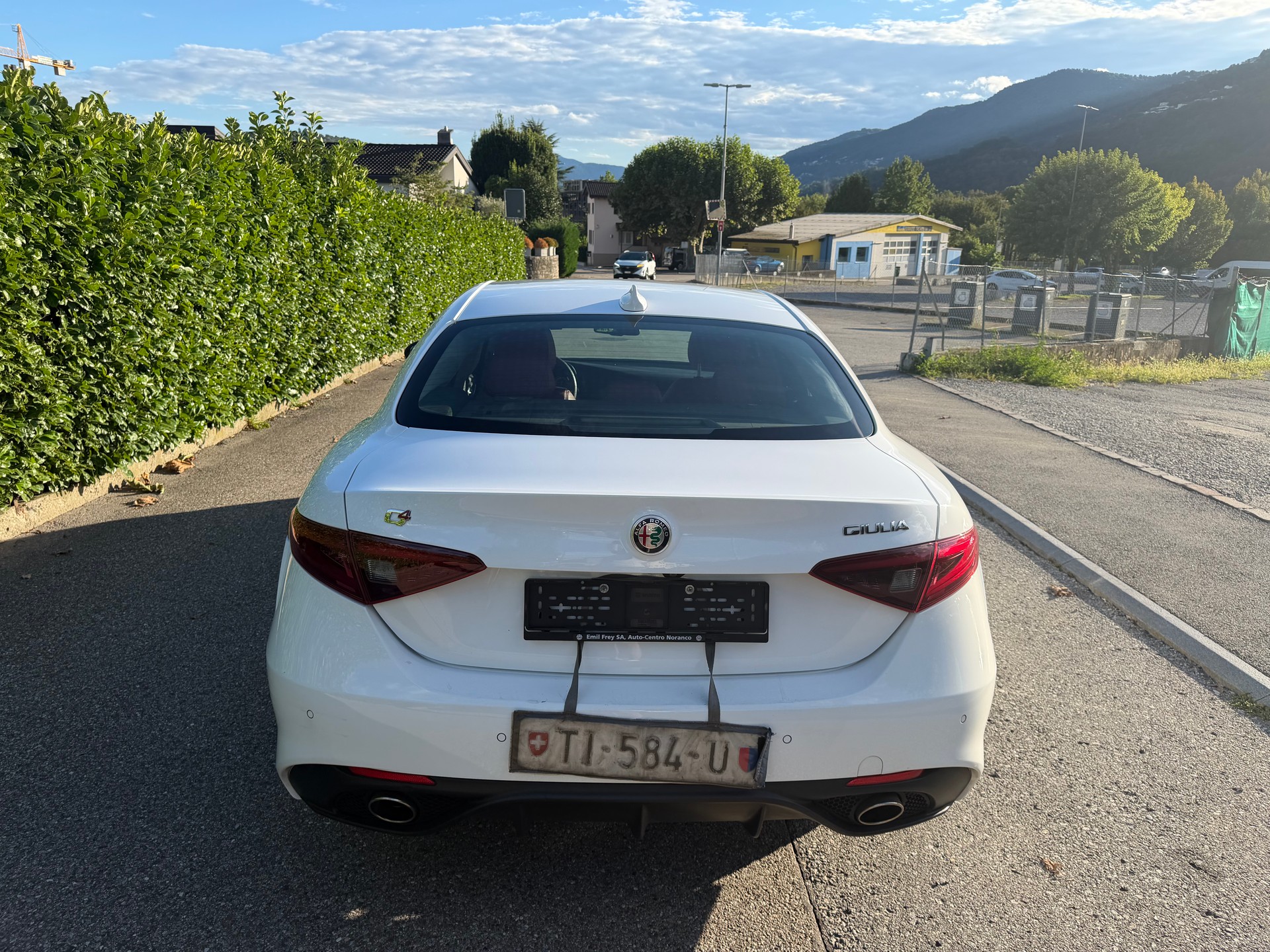 ALFA ROMEO Giulia 2.2 JTDM Veloce TI Q4 Automatic-image-4