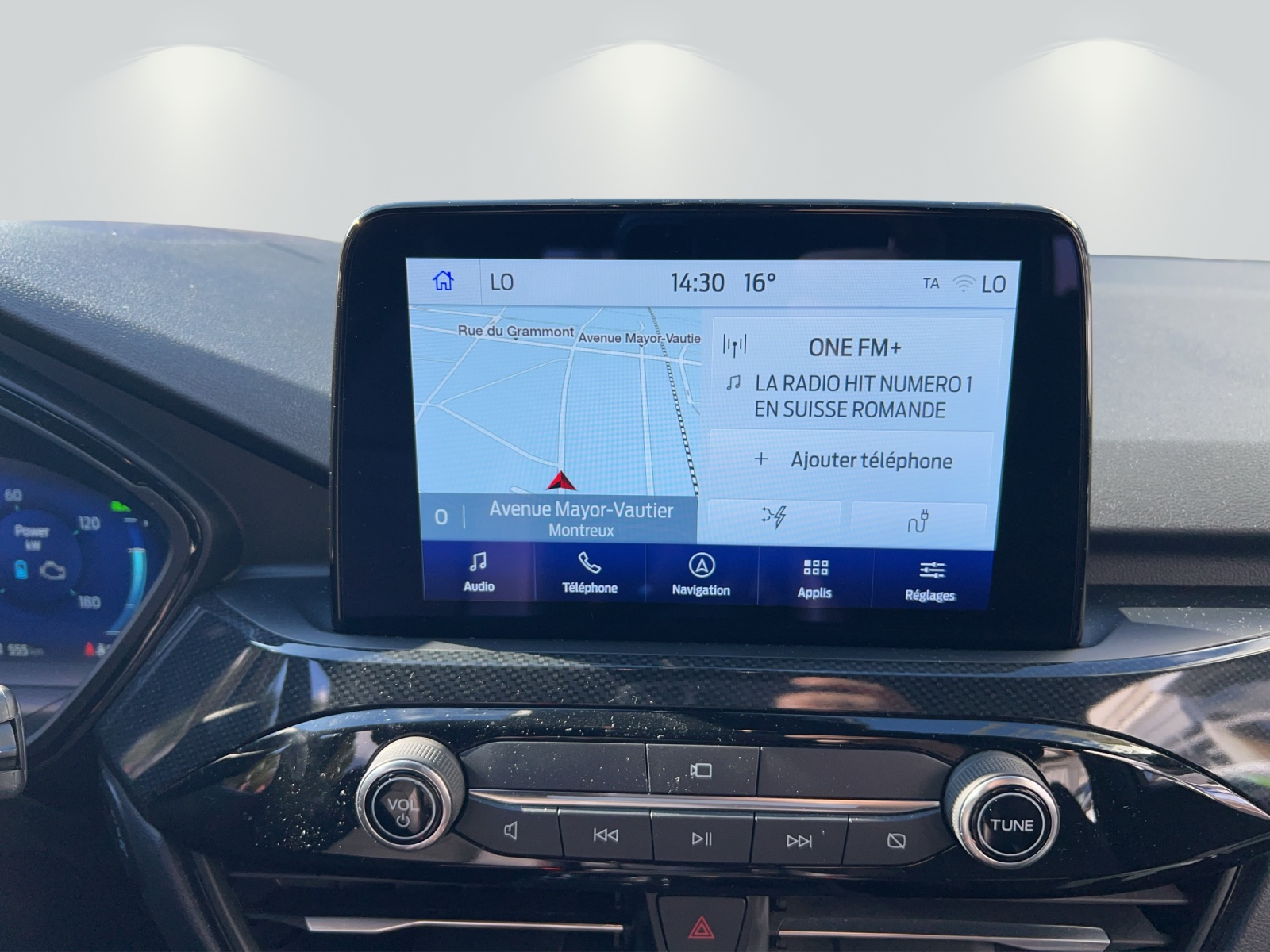 FORD Kuga 2.5 Plug-in Hybrid ST-Line X-image-10