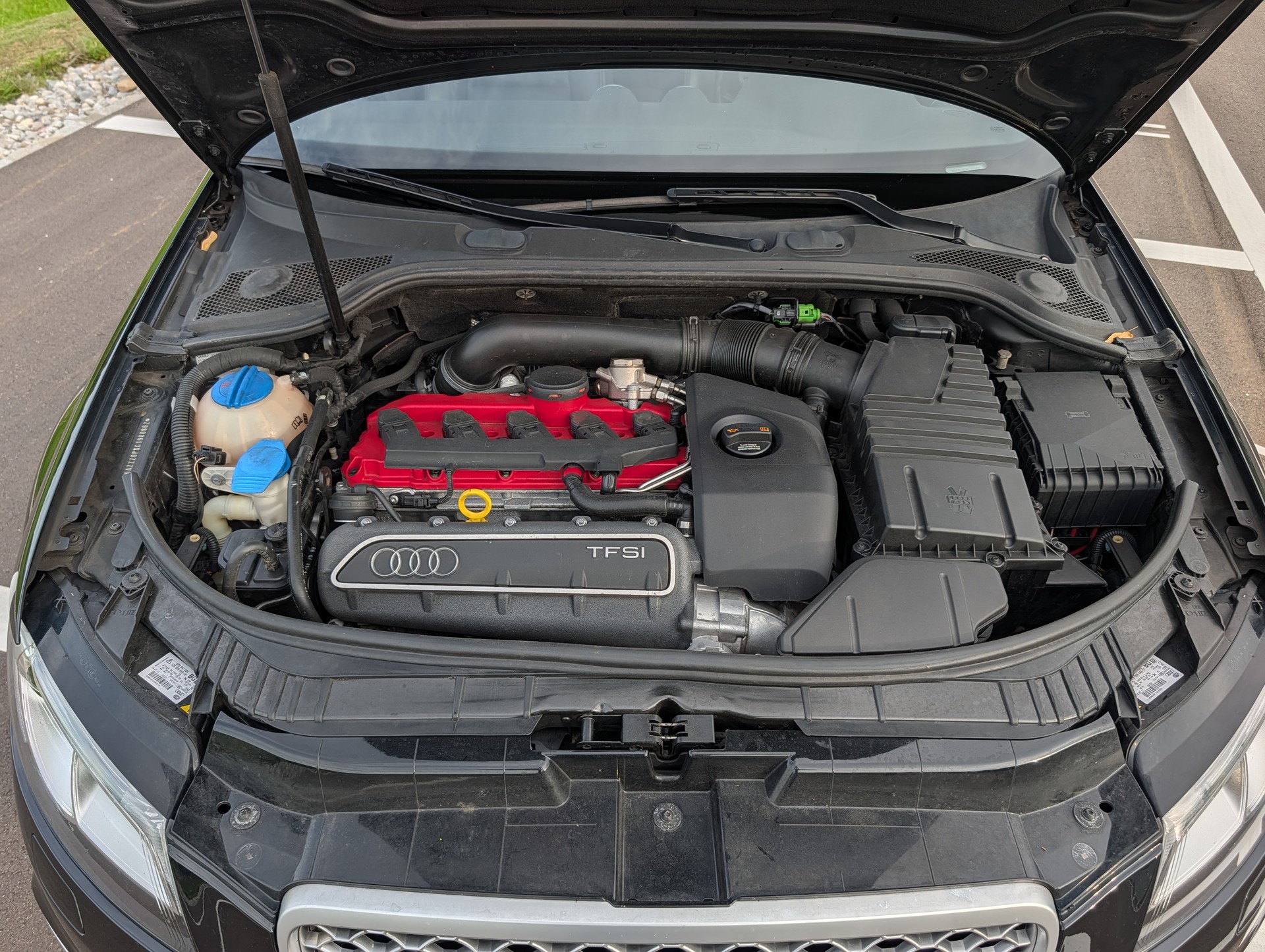 AUDI 2.5 T FSI quattro S-Tronic-image-5