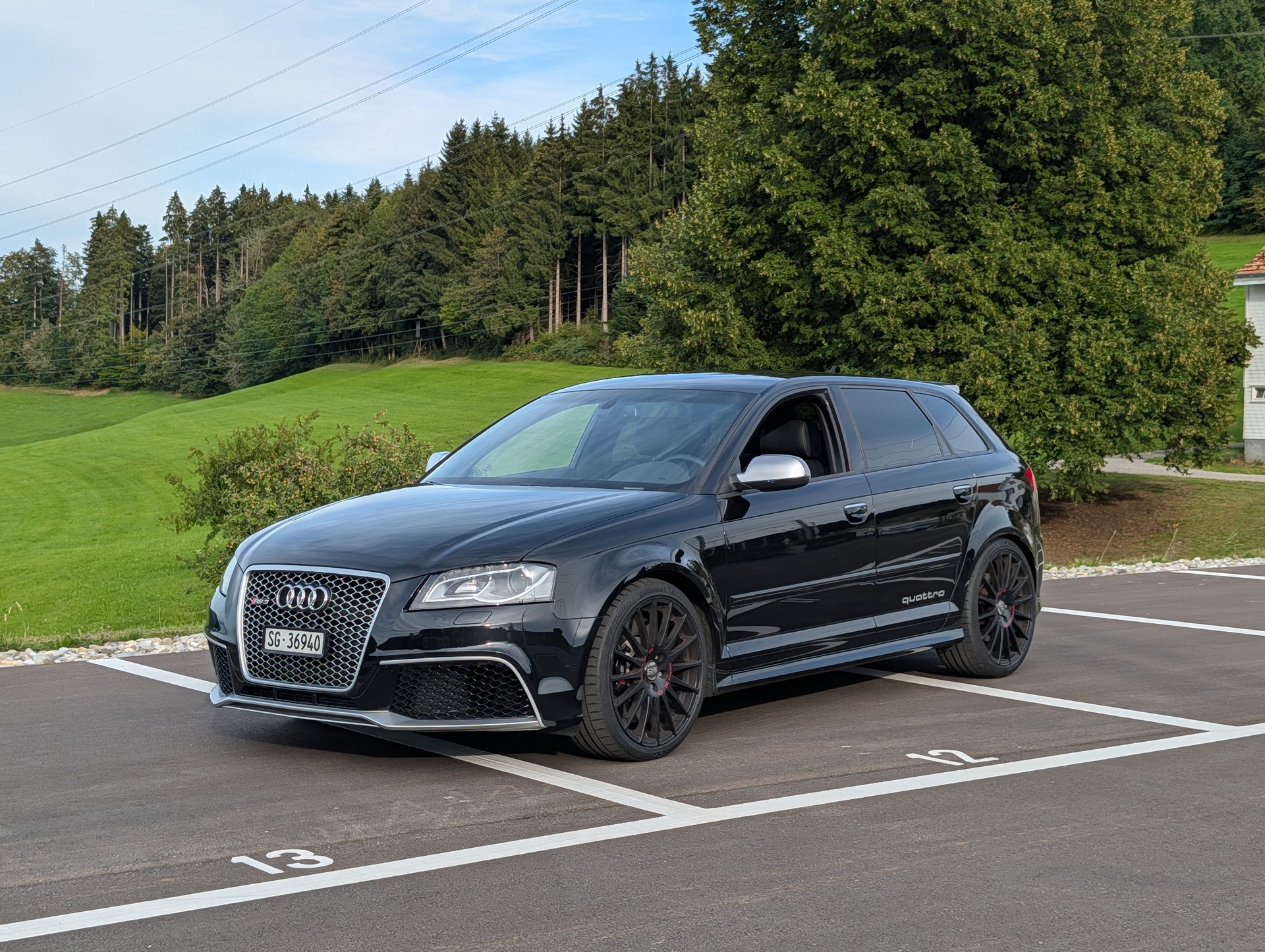 AUDI 2.5 T FSI quattro S-Tronic-image-0