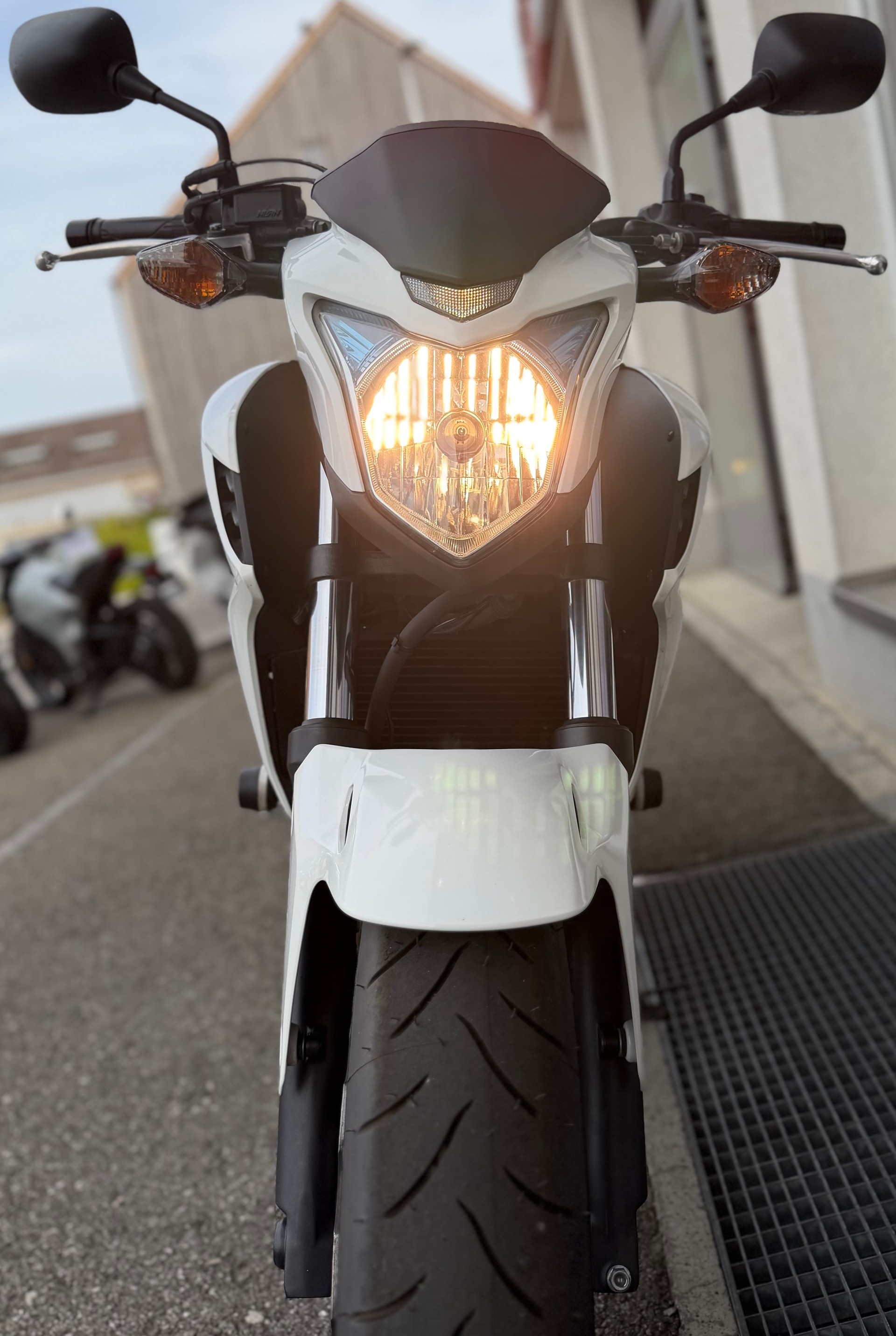 HONDA CB 500 FA ABS-showroom-element-1