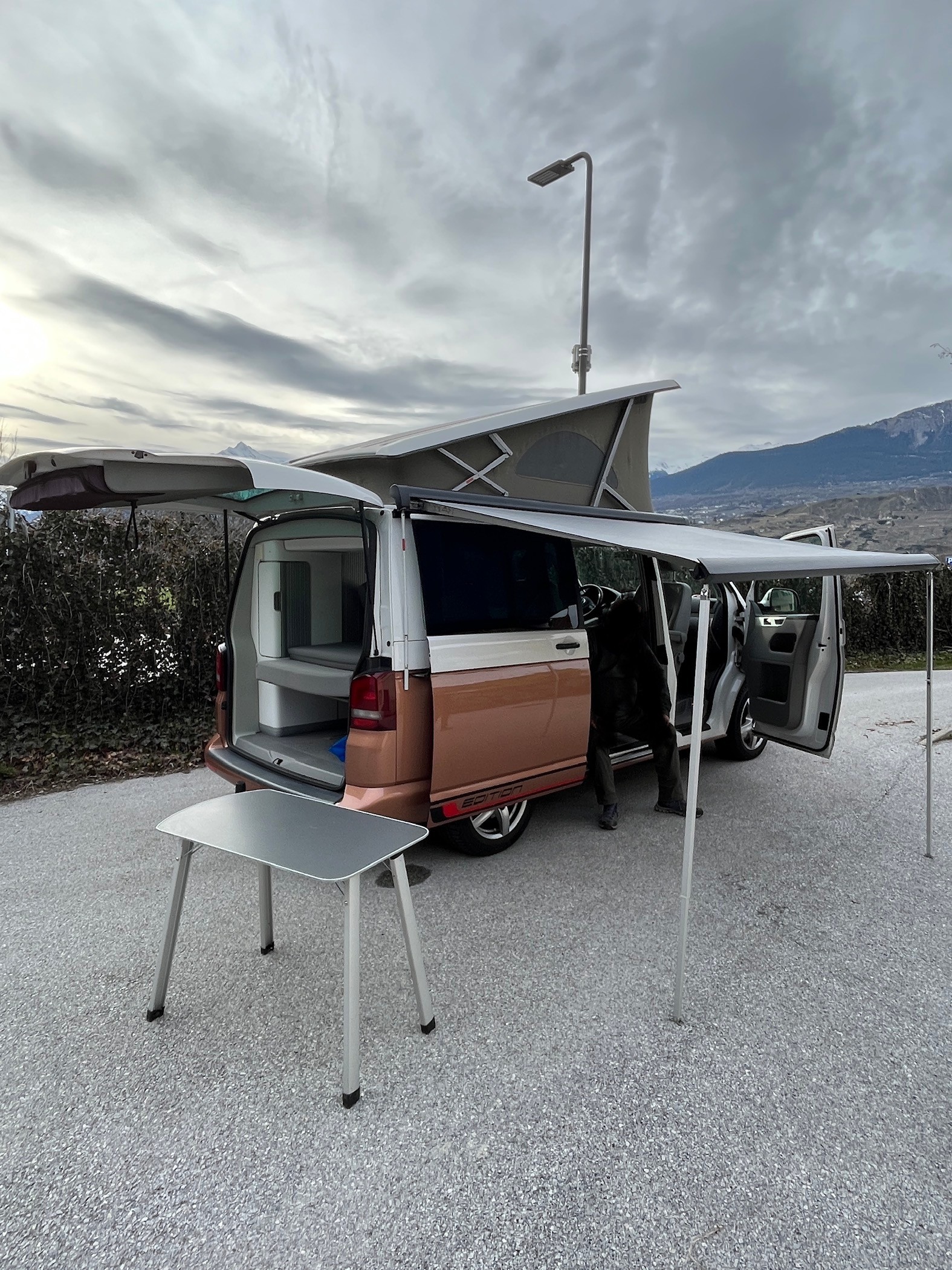 VW 2.0 TDI 180 CL Edition DSG 4m-image-0