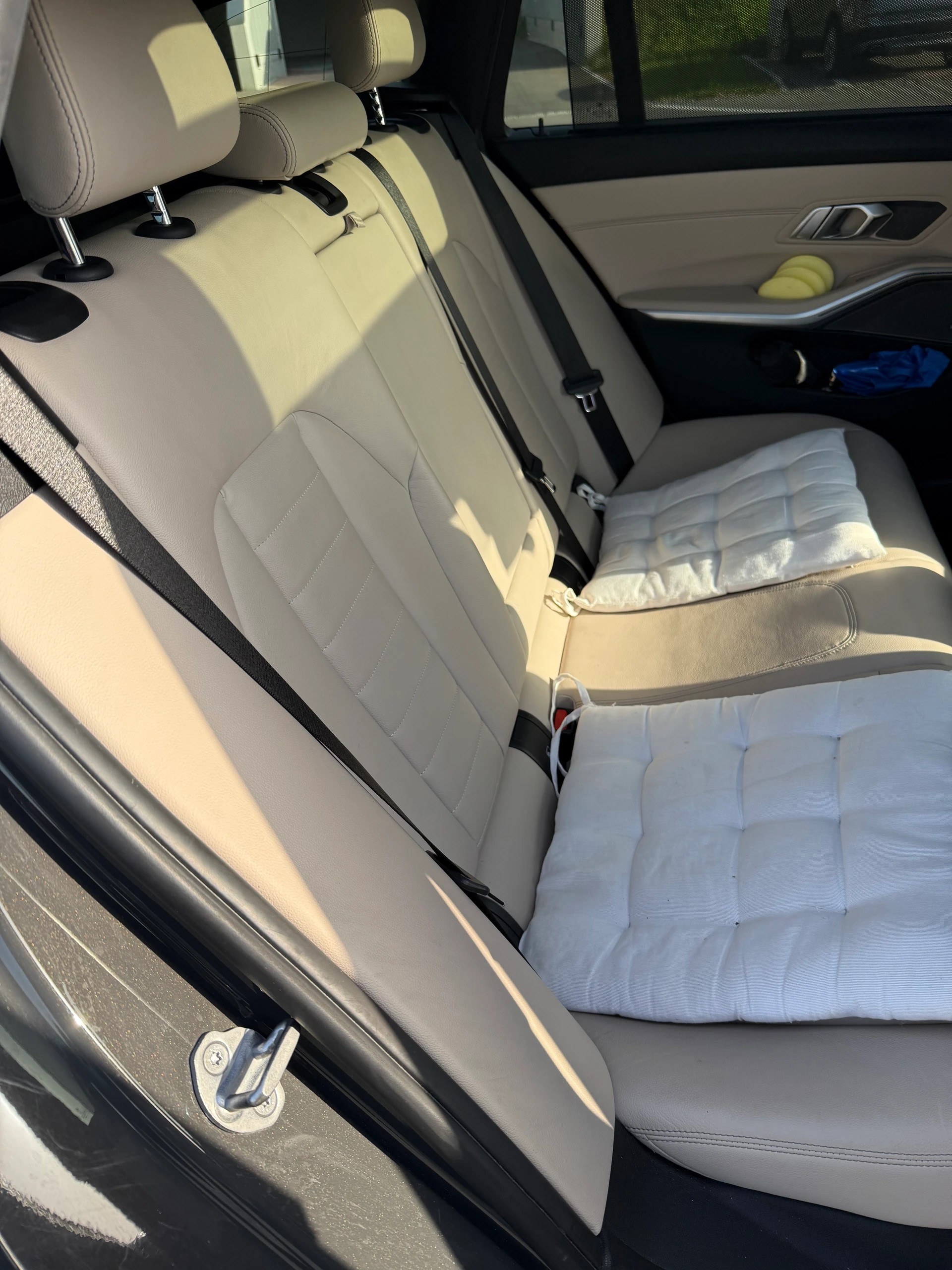 BMW 330i xDrive-image-5
