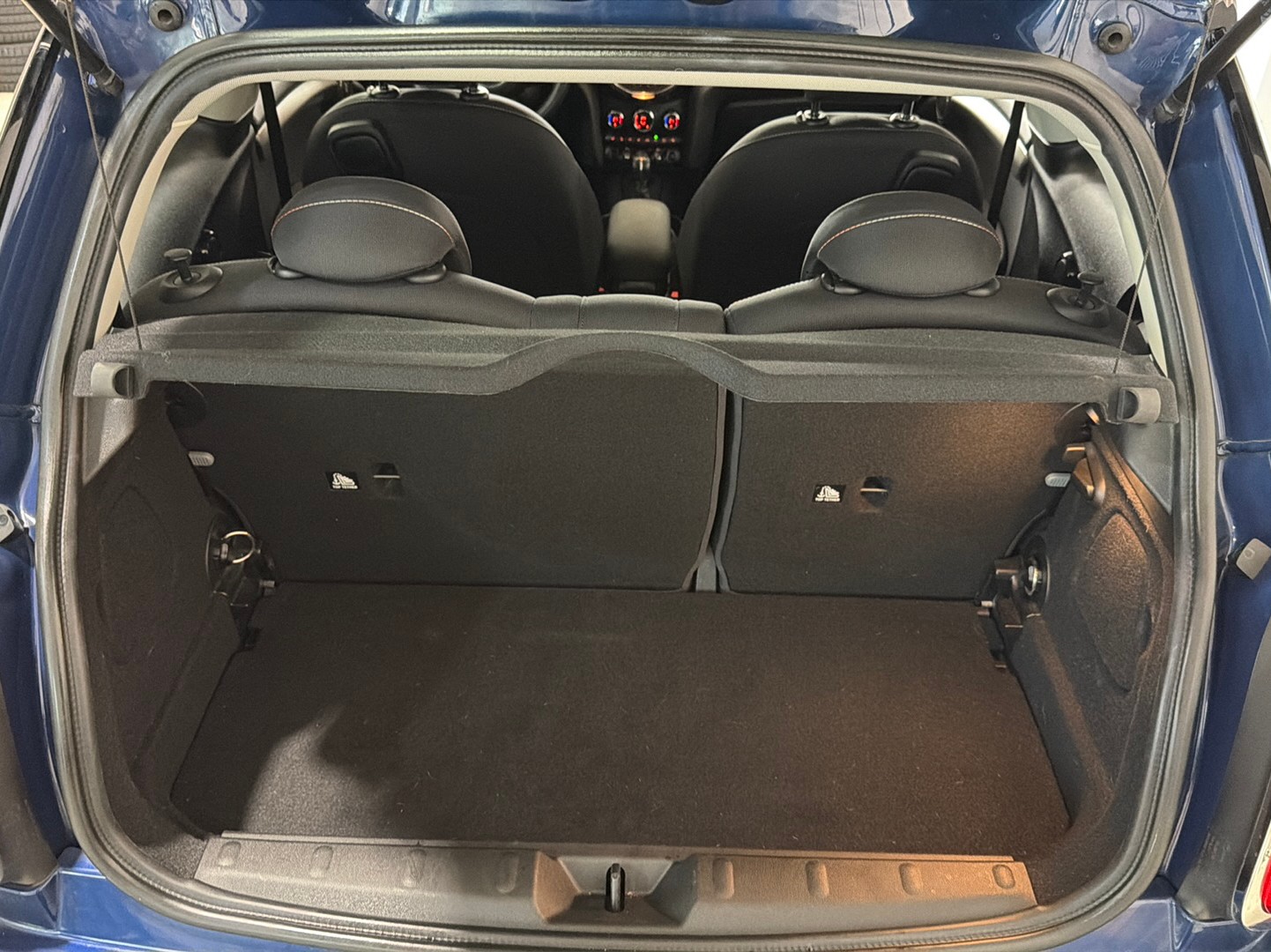 MINI Cooper-image-15