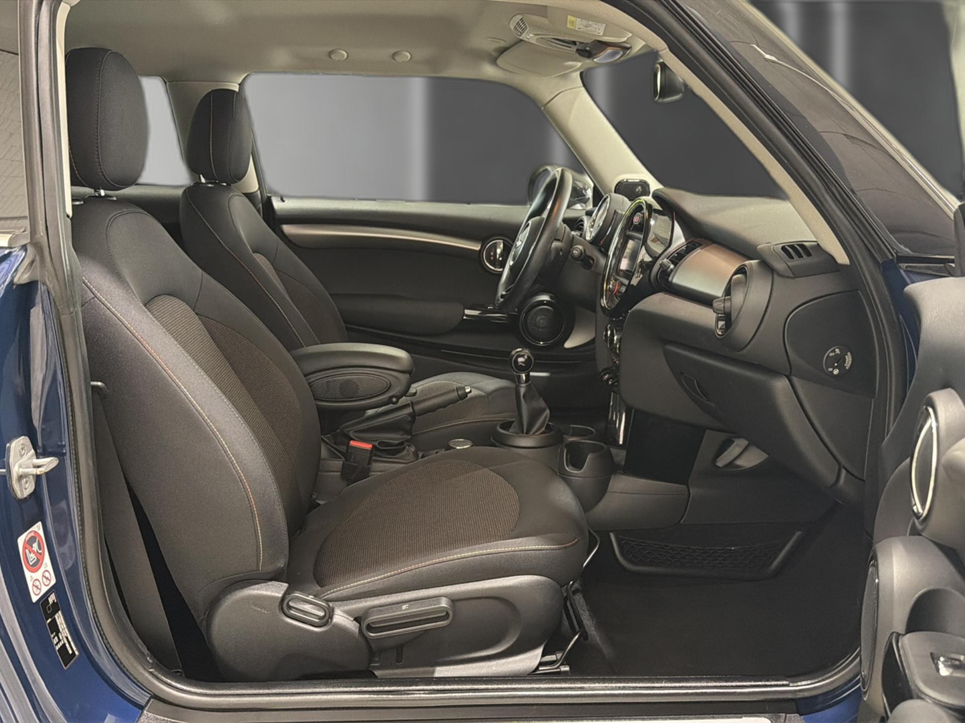 MINI Cooper-image-11