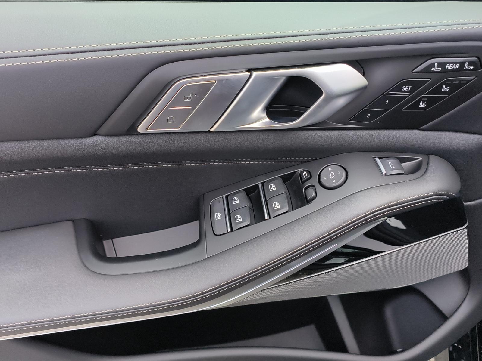 BMW X7 40d xDrive SAG-image-10
