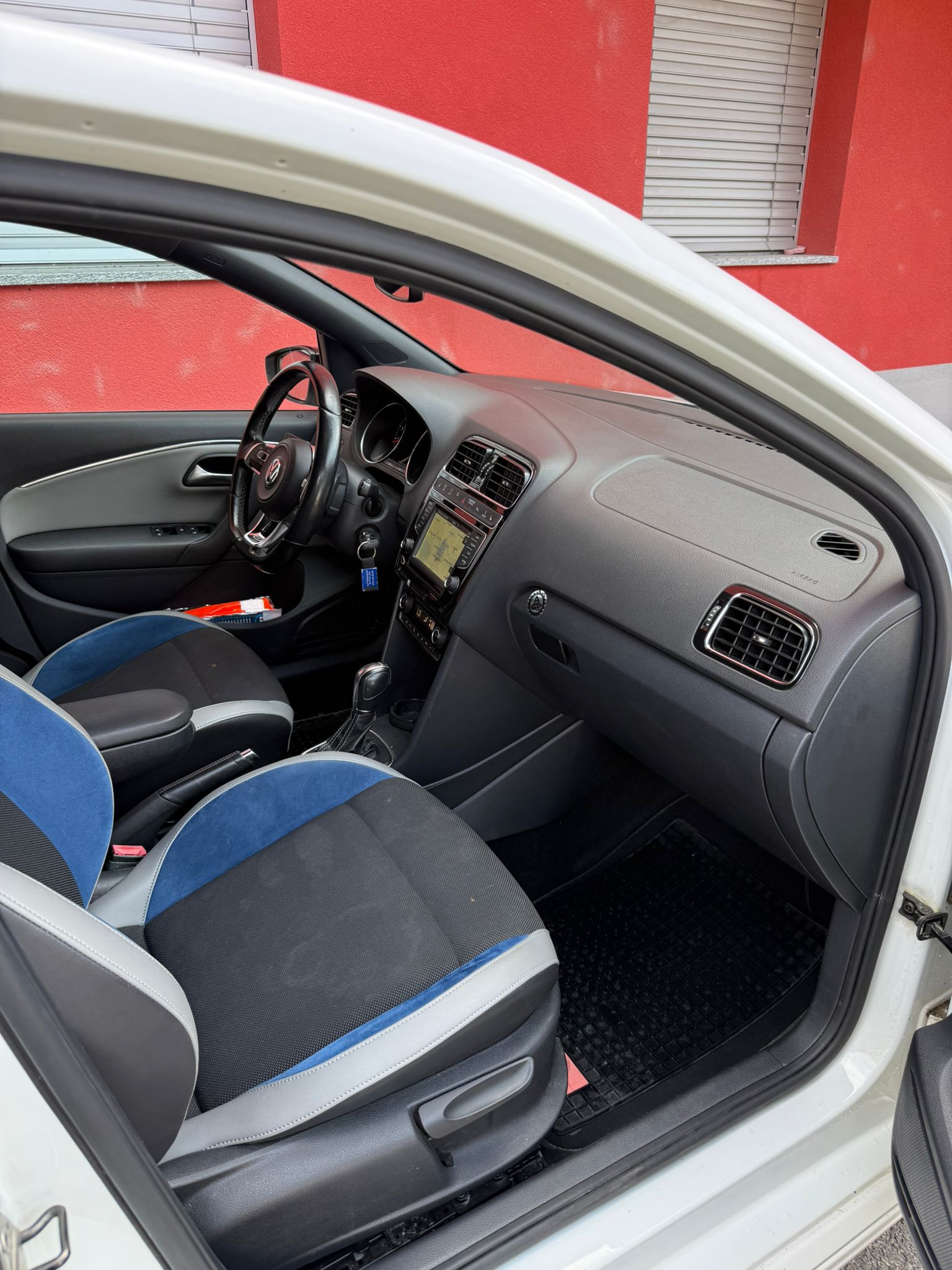 VW Polo 1.4 TSI ACT BlueGT DSG-image-8