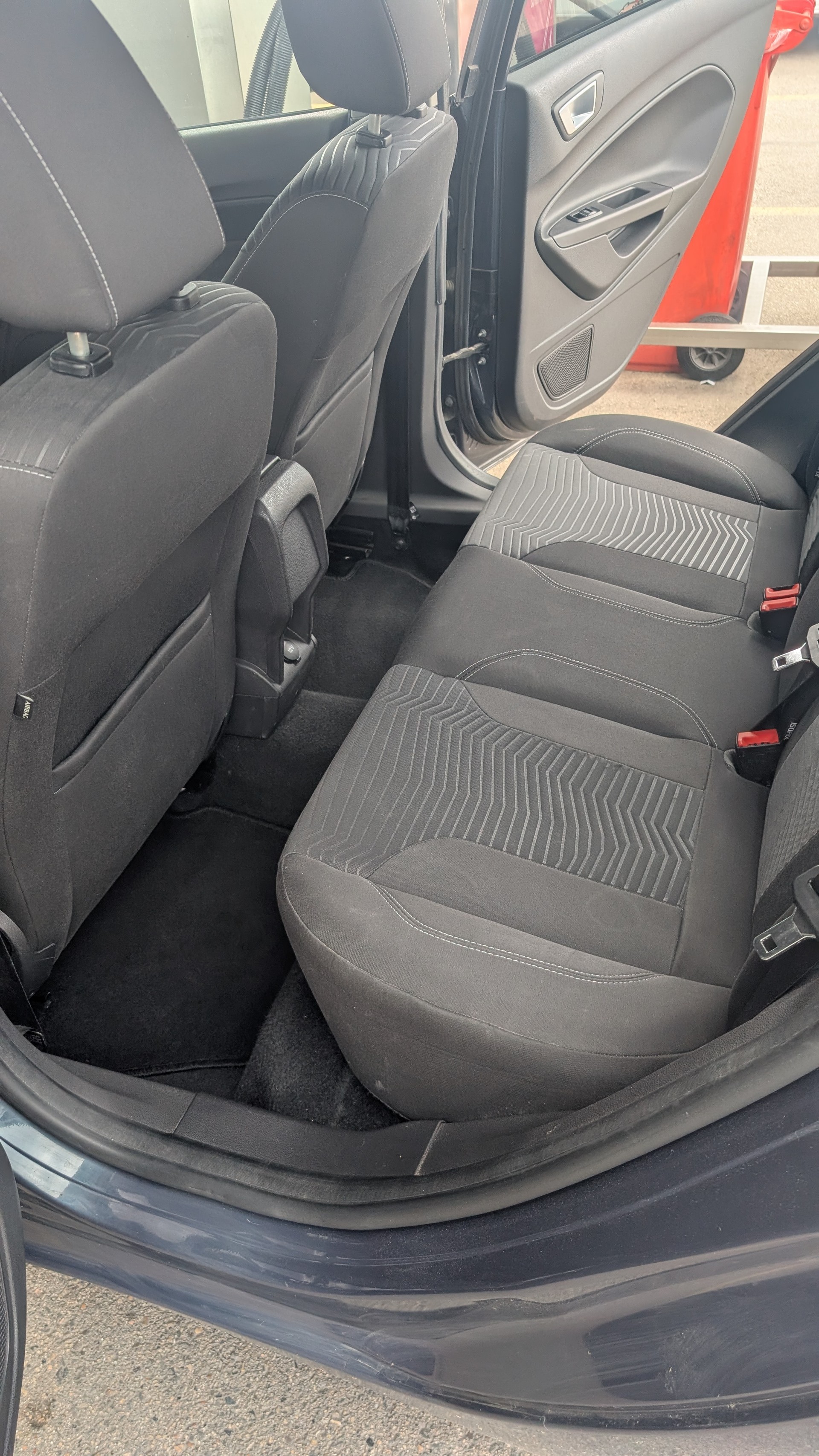 FORD 1.0 EcoB 100 Trend-image-5