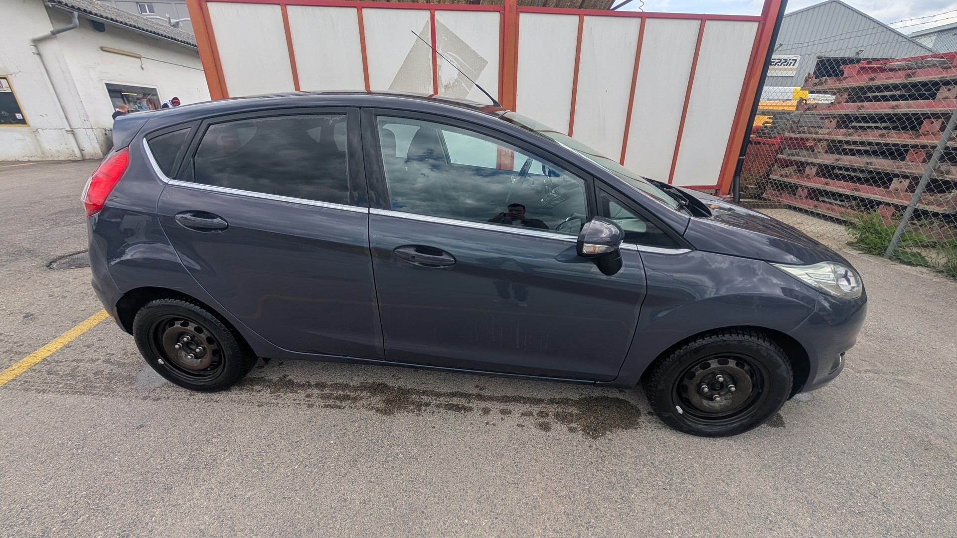 FORD 1.0 EcoB 100 Trend-image-0