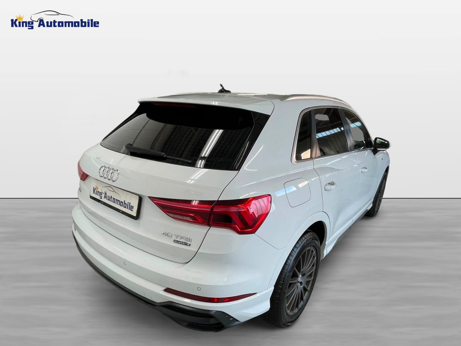 AUDI Q3 40 TFSI S line quattro S-tronic | CH-Auto | Ab MFK 09.2025 | S-Line Paket-image-4
