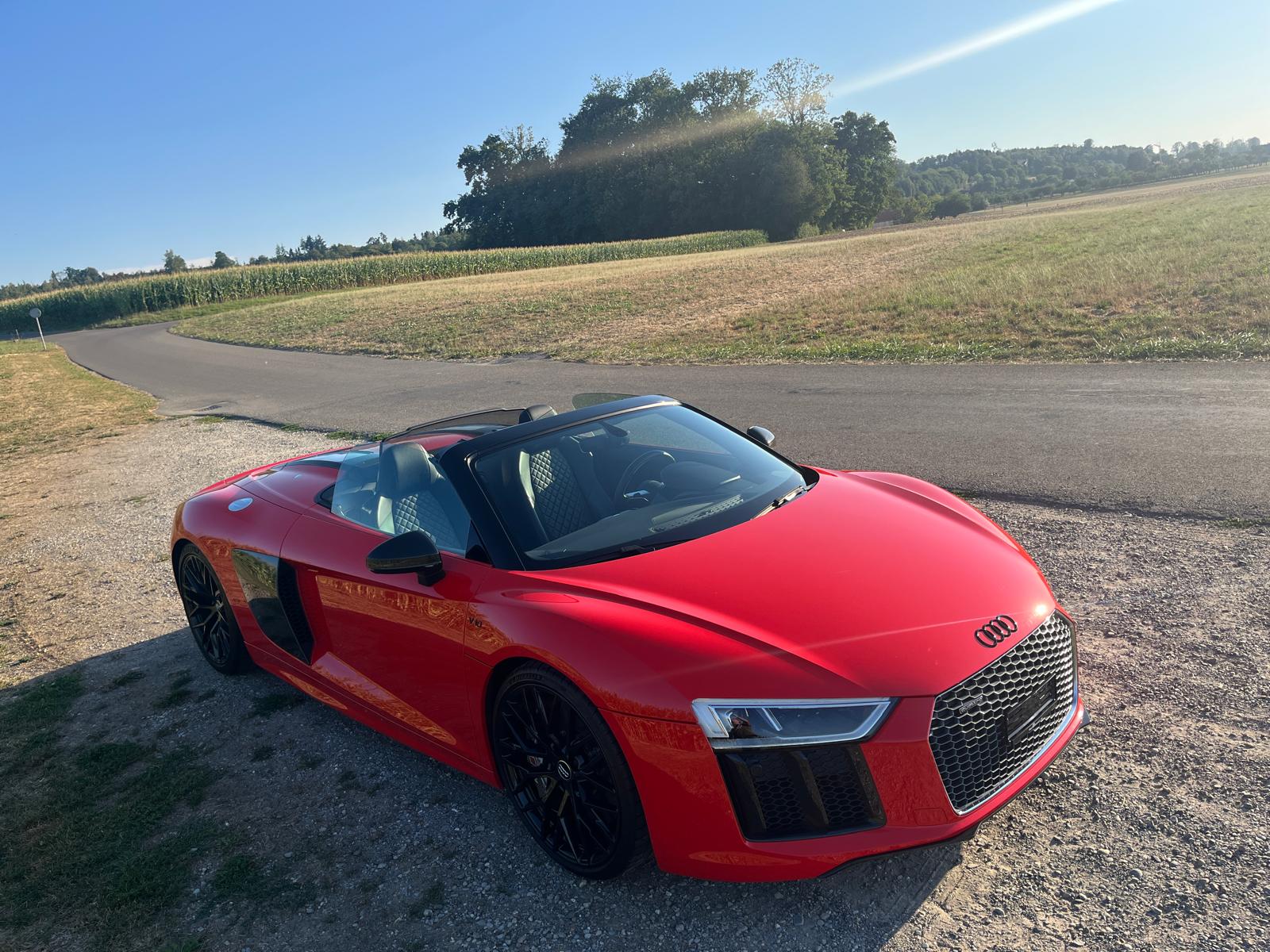 AUDI R8 Coupé 5.2 S-Tronic-image-5