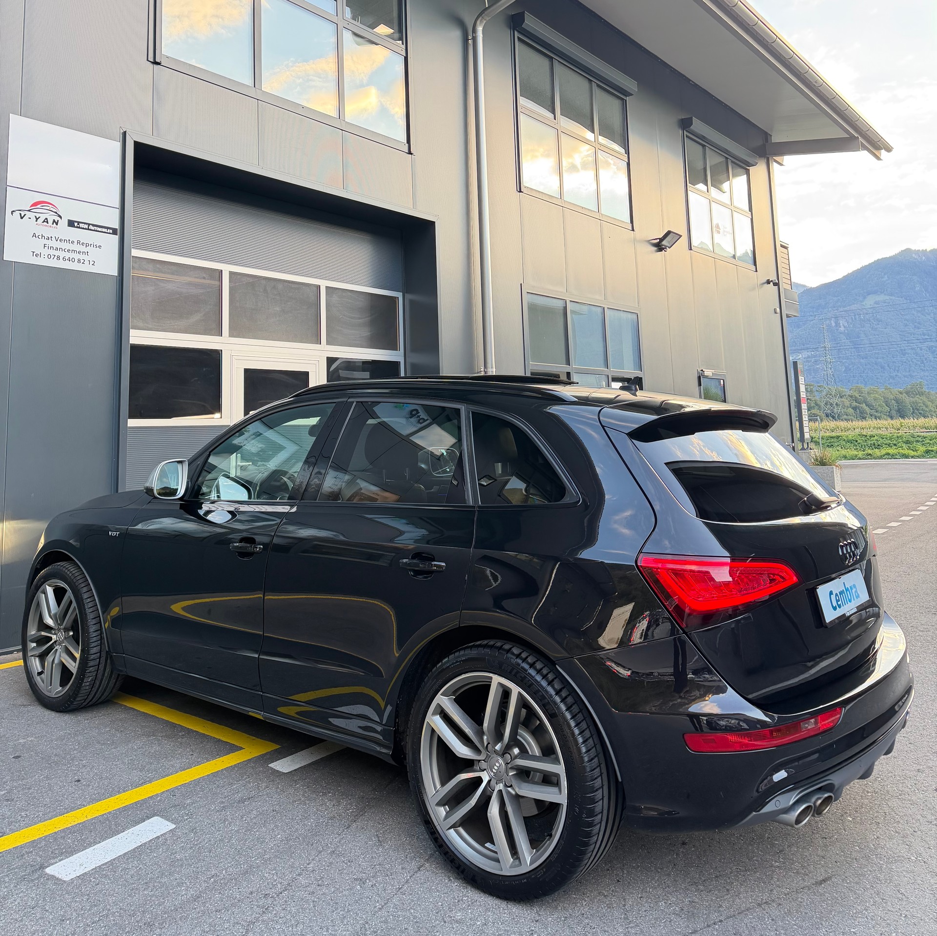 AUDI SQ5 3.0 TDI quattro tiptronic-image-4