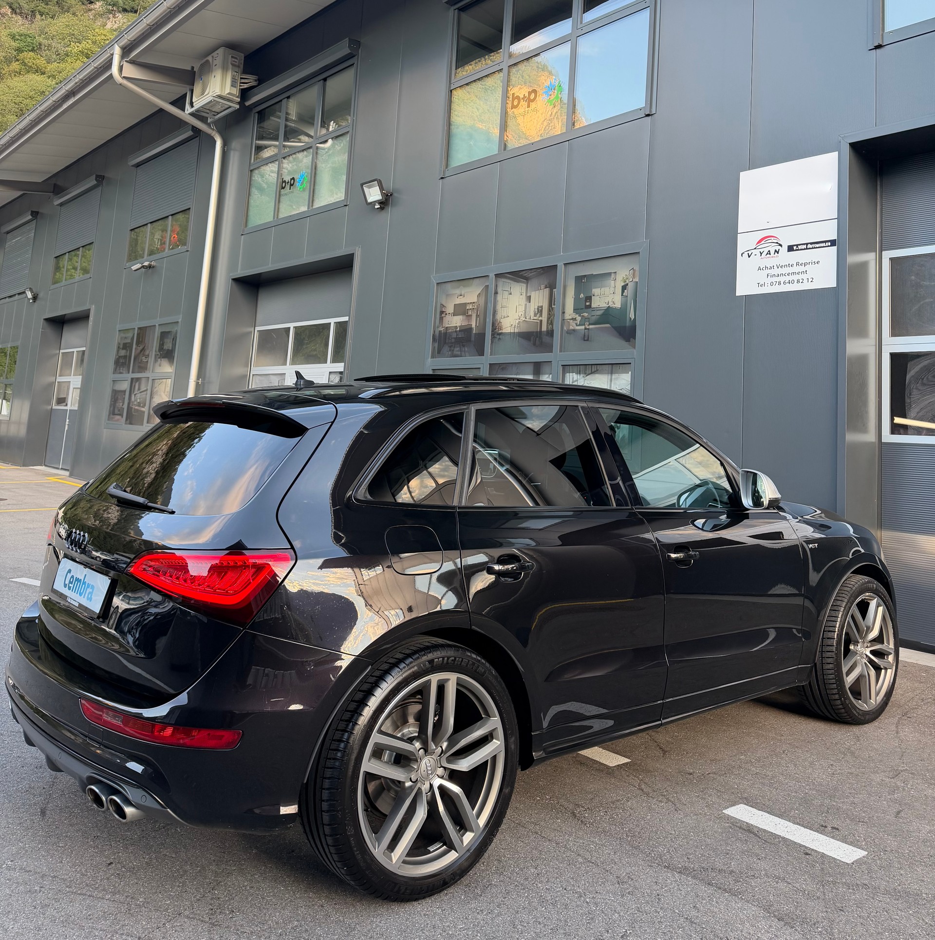 AUDI SQ5 3.0 TDI quattro tiptronic-image-6