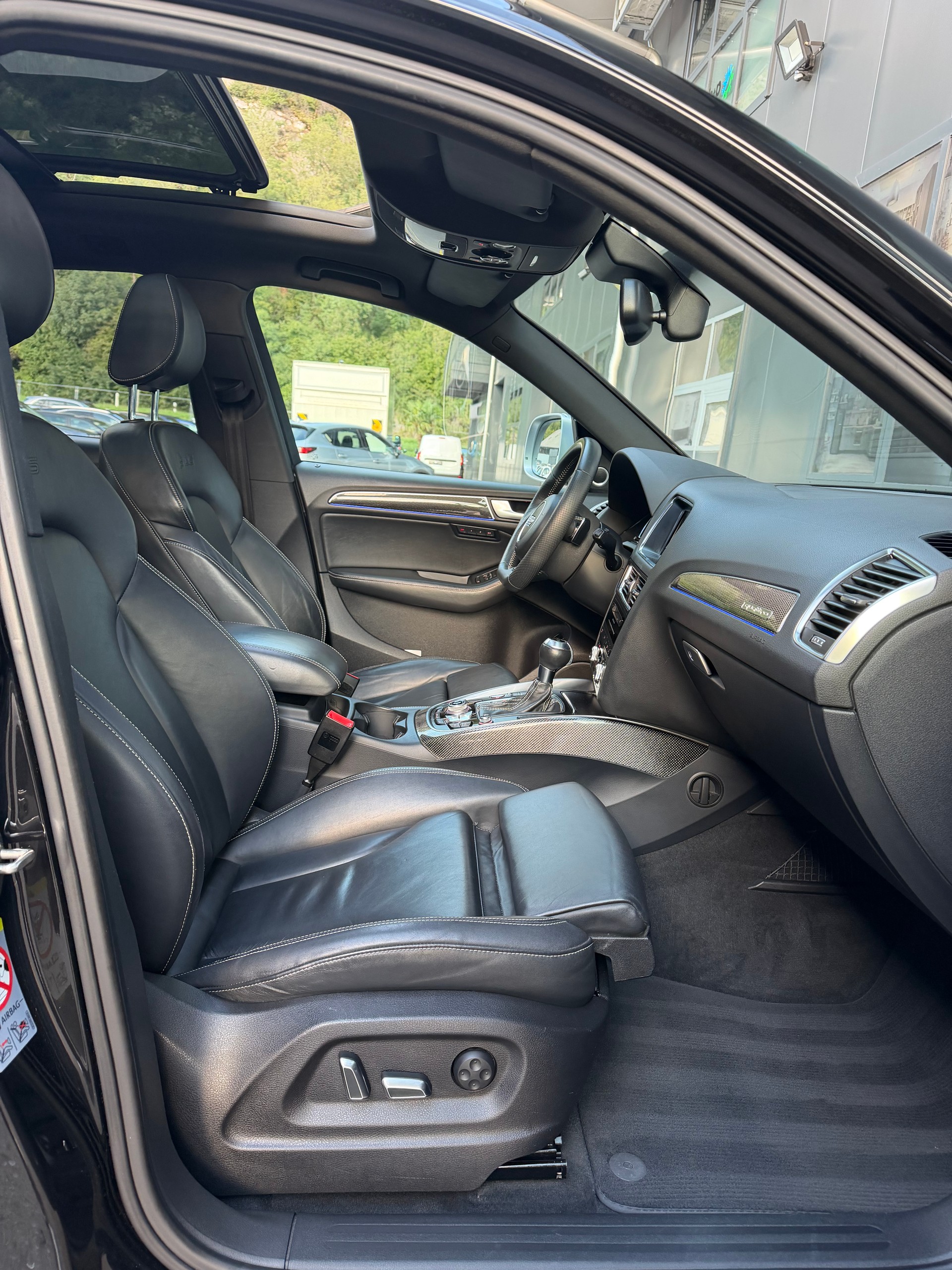 AUDI SQ5 3.0 TDI quattro tiptronic-image-10