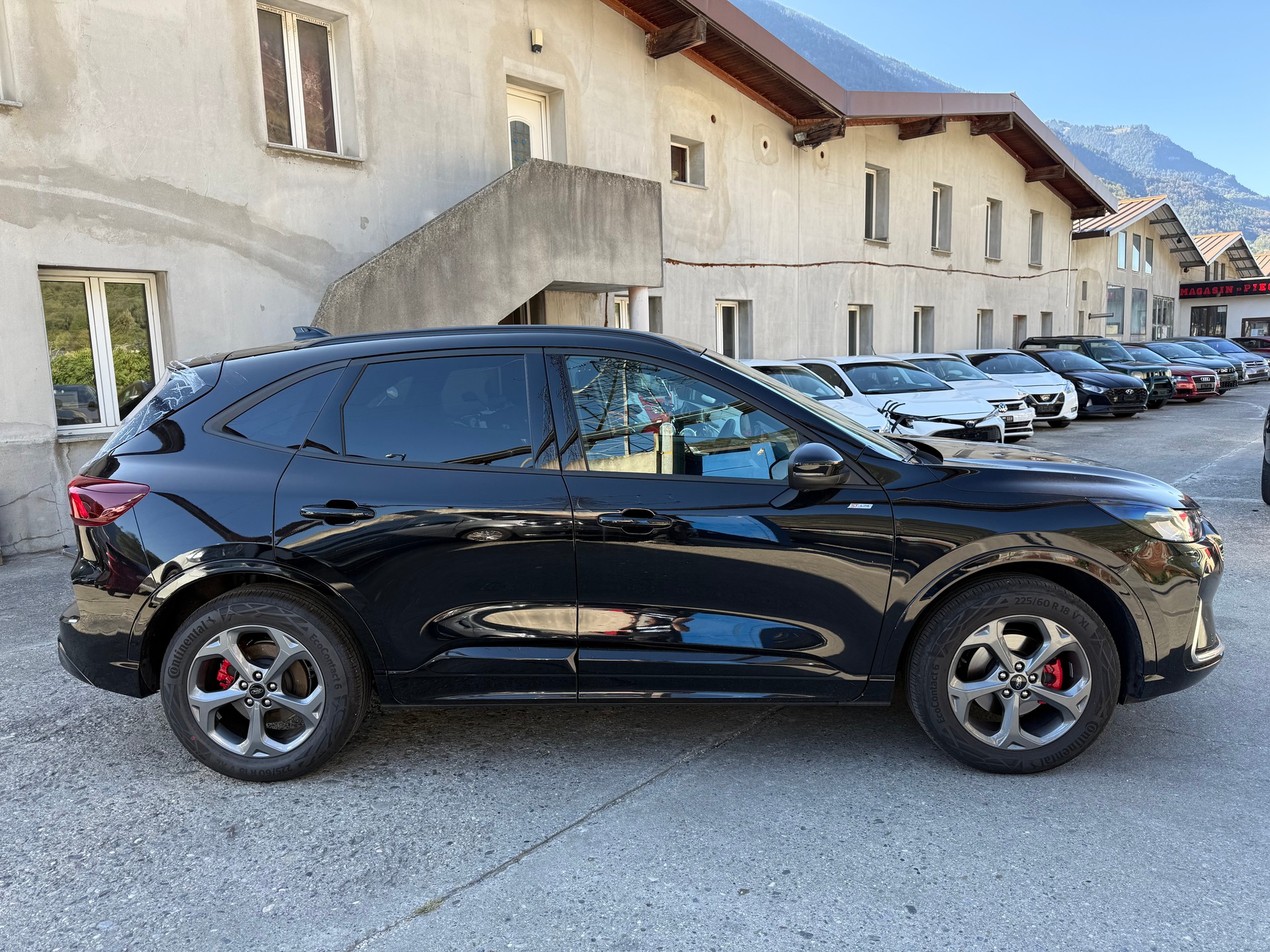 FORD Kuga 1.5 SCTi ST-Line X Automat FWD-image-3