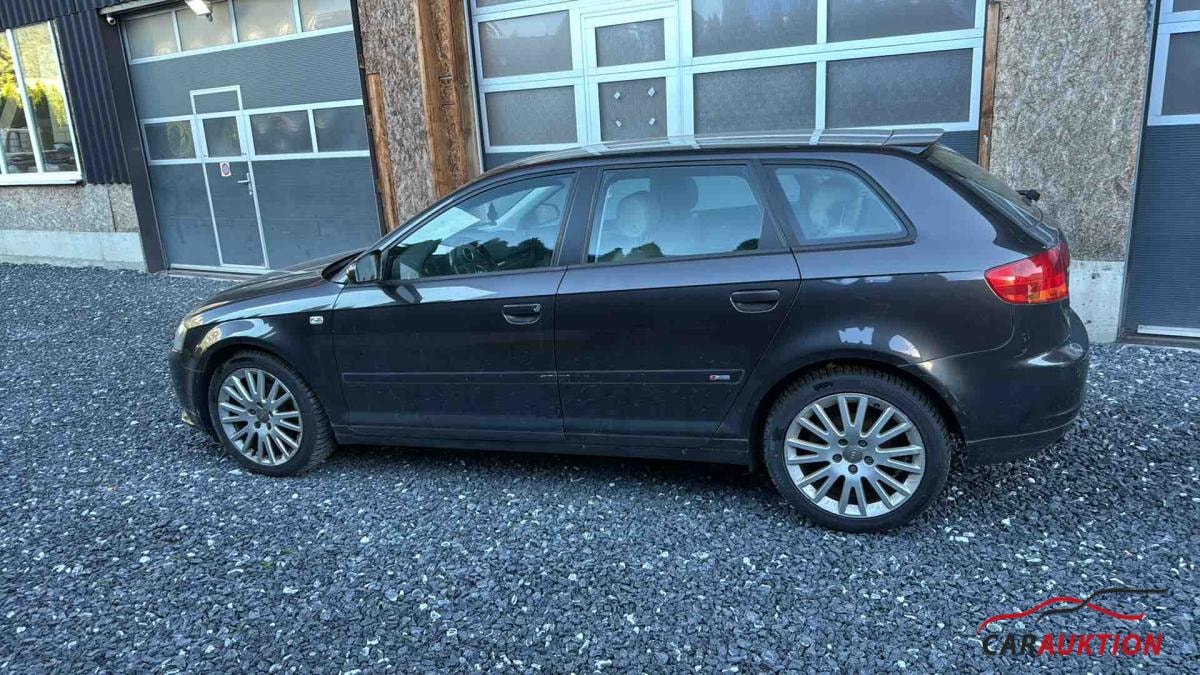 AUDI S LINE-image-4