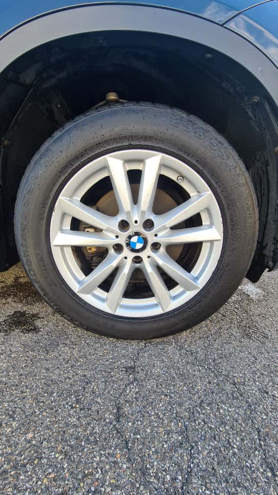 BMW X5 xDrive 30d Steptronic ** 7-Plätzer mit Voll-Leder Ausstattung ** PR-Glasdach ** AHK **-image-13