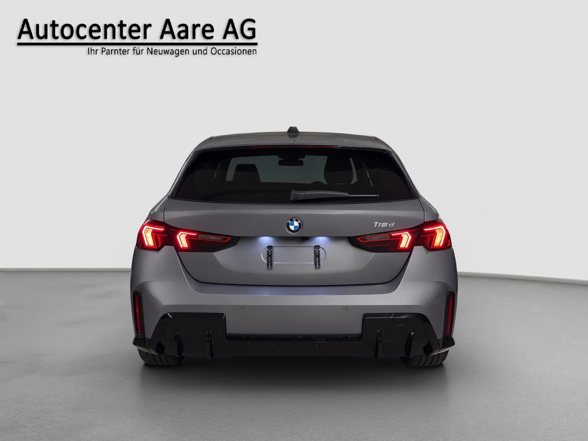 BMW 118d Steptronic M Sport-image-5