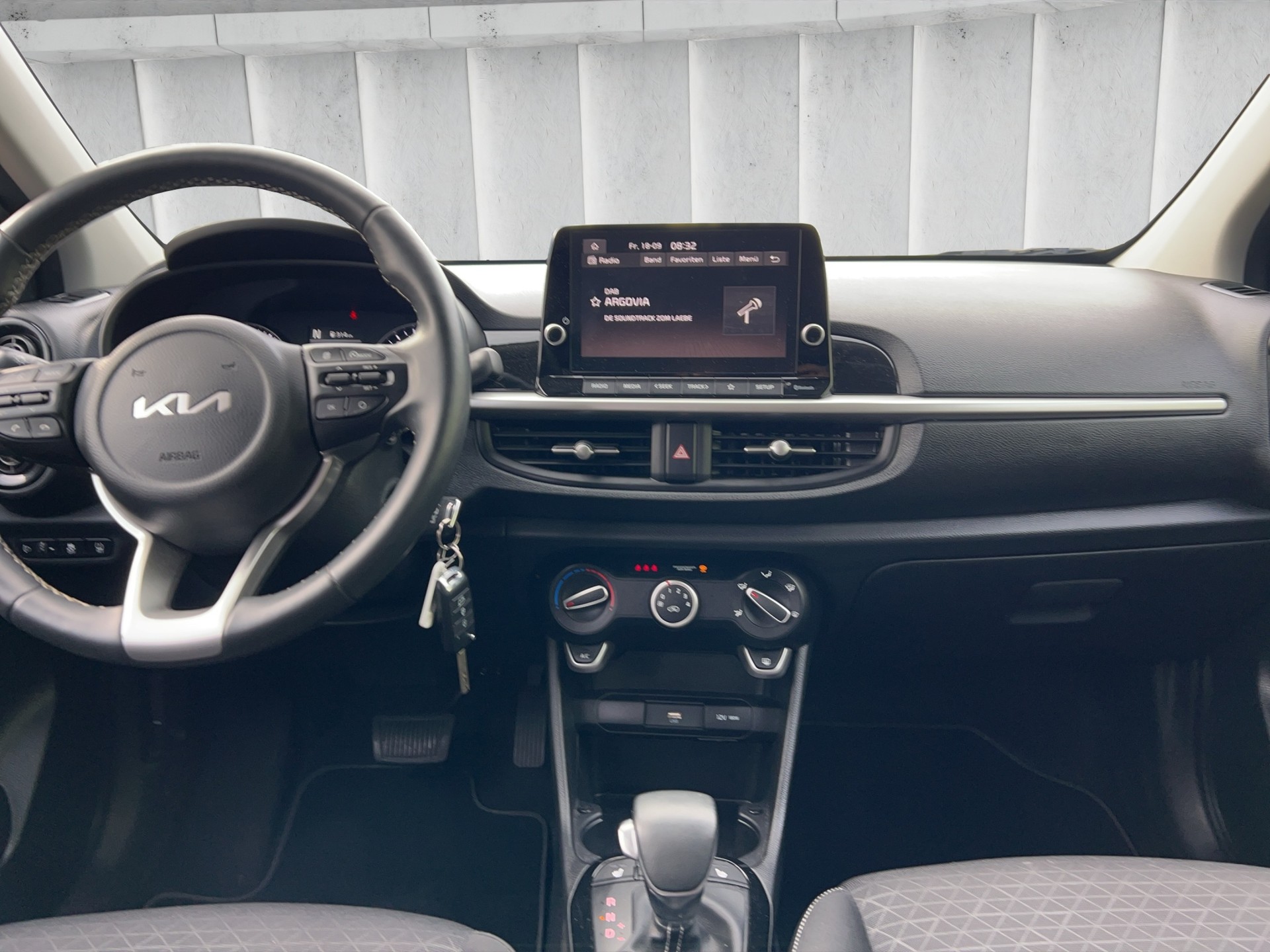 KIA Picanto 1.0 CVVT First Edition AMT-image-13