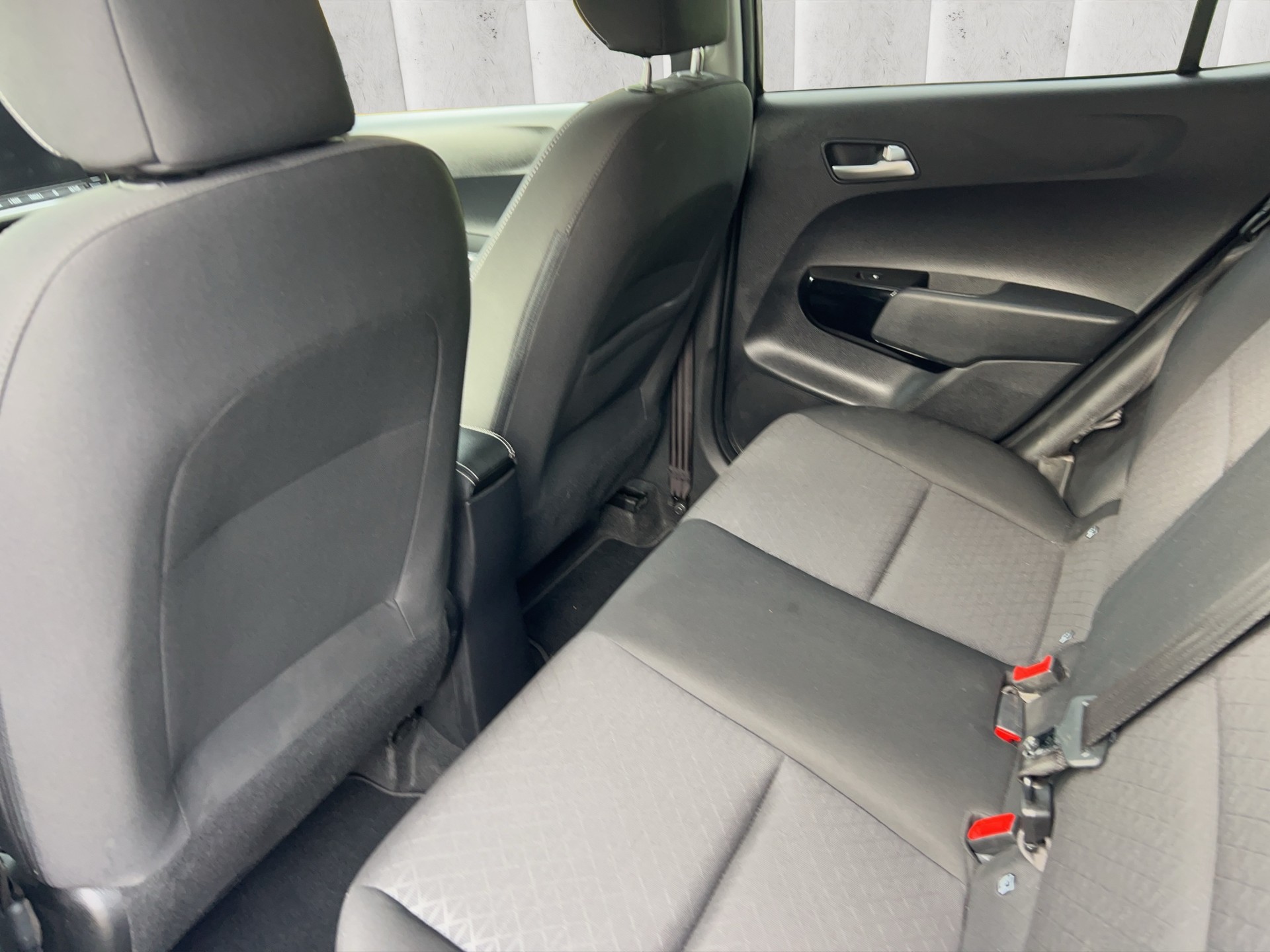 KIA Picanto 1.0 CVVT First Edition AMT-image-10