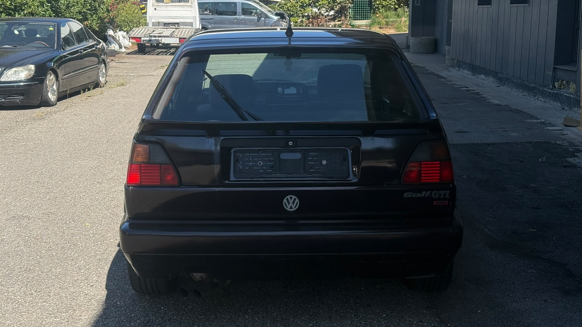 VW Golf 1800 GTI 16V Special-image-2