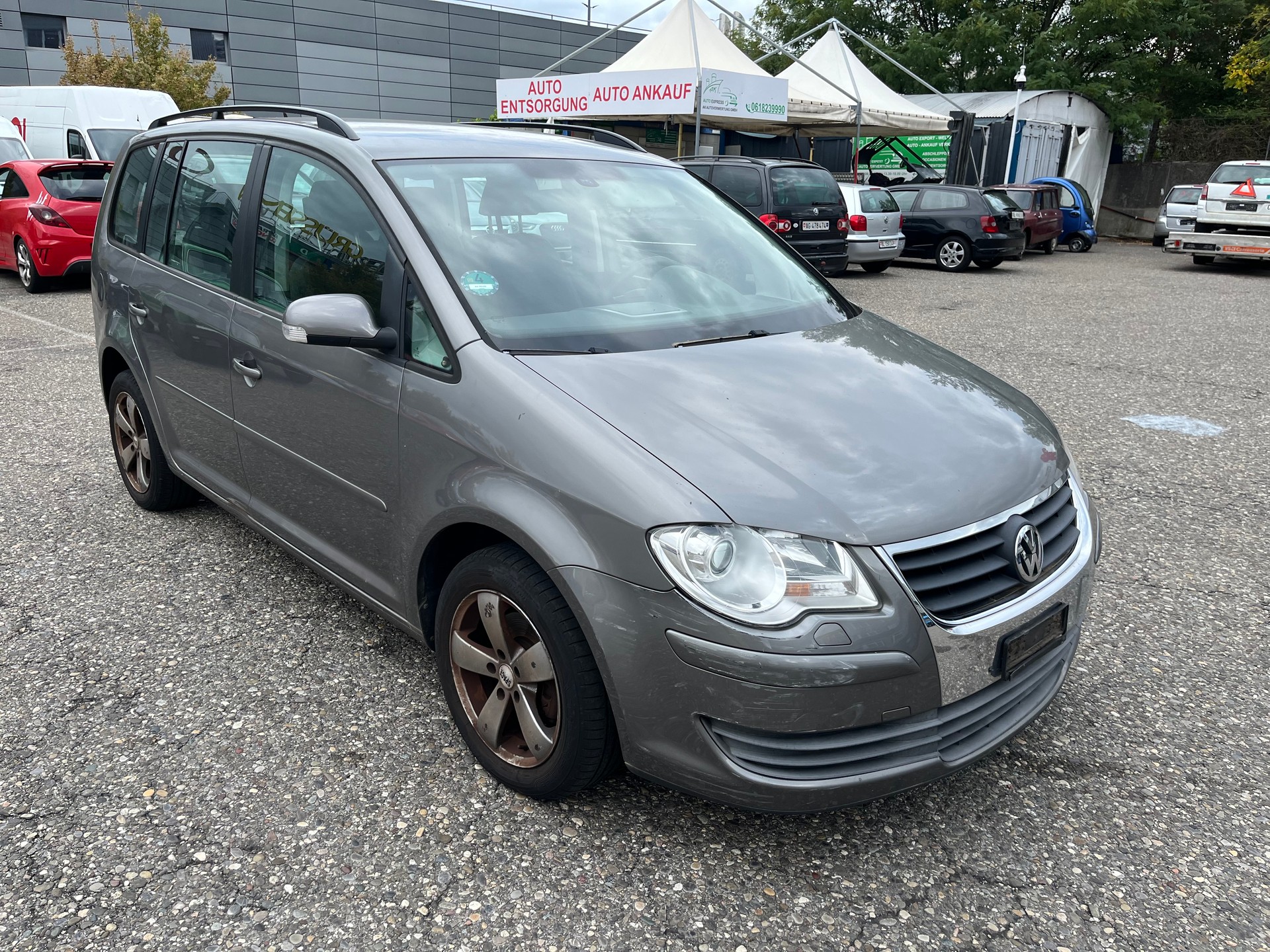 VW Touran 1.4 TSI Conceptline-image-1