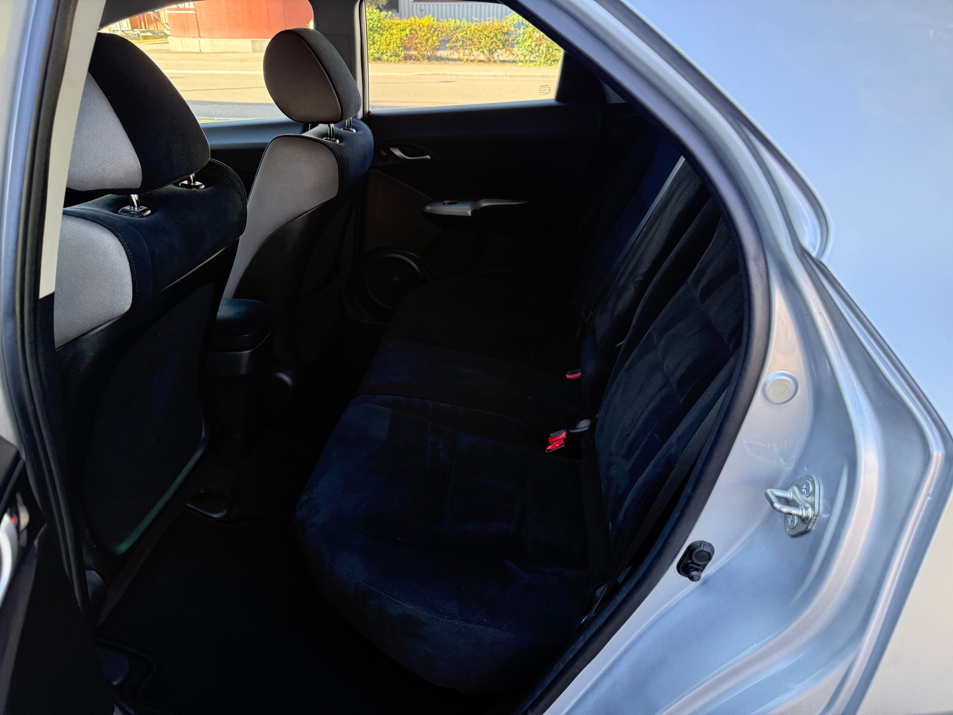 HONDA Civic 1.8i Comfort-image-8