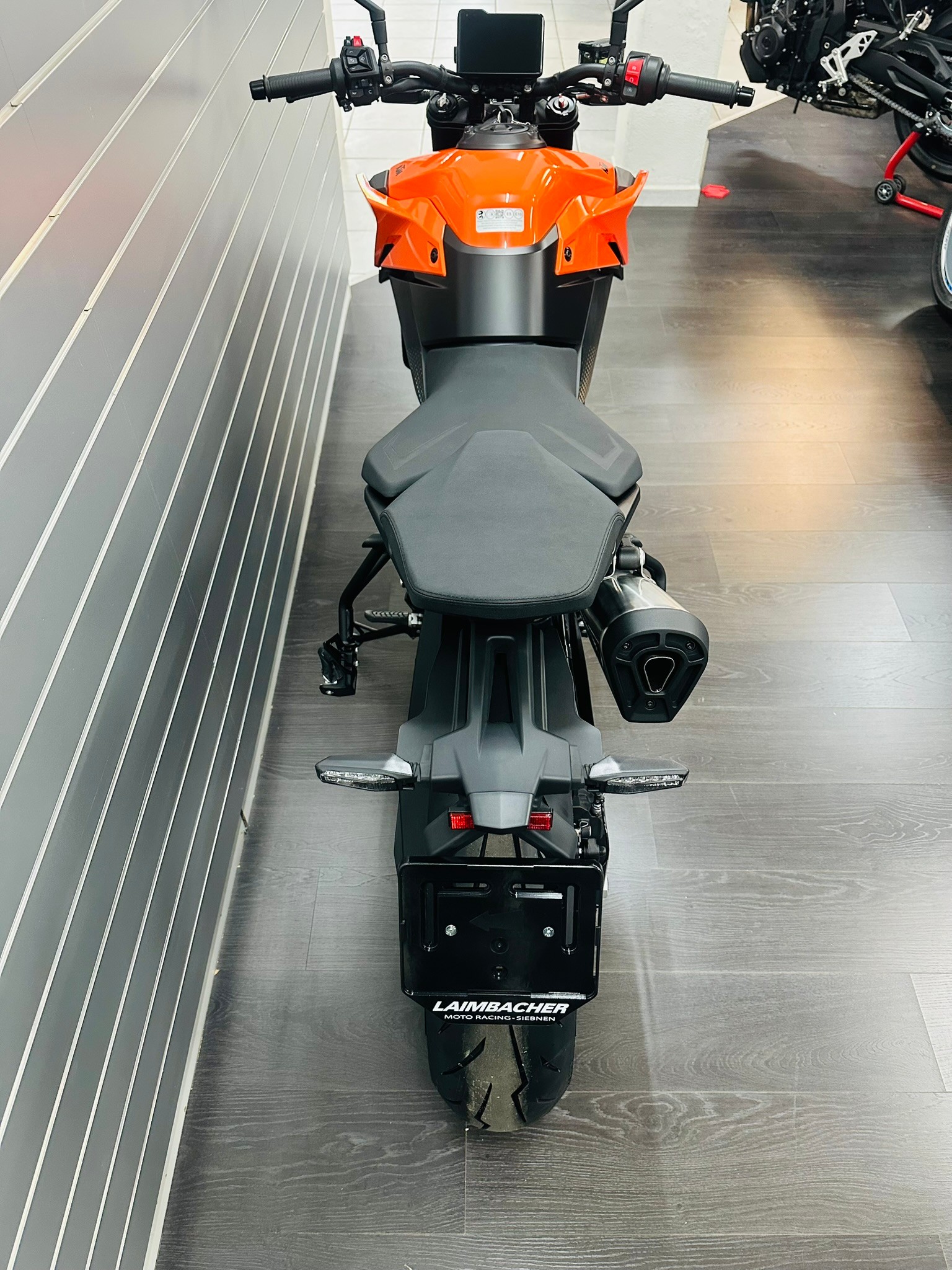 KTM 790 Duke (35kW)-showroom-element-3
