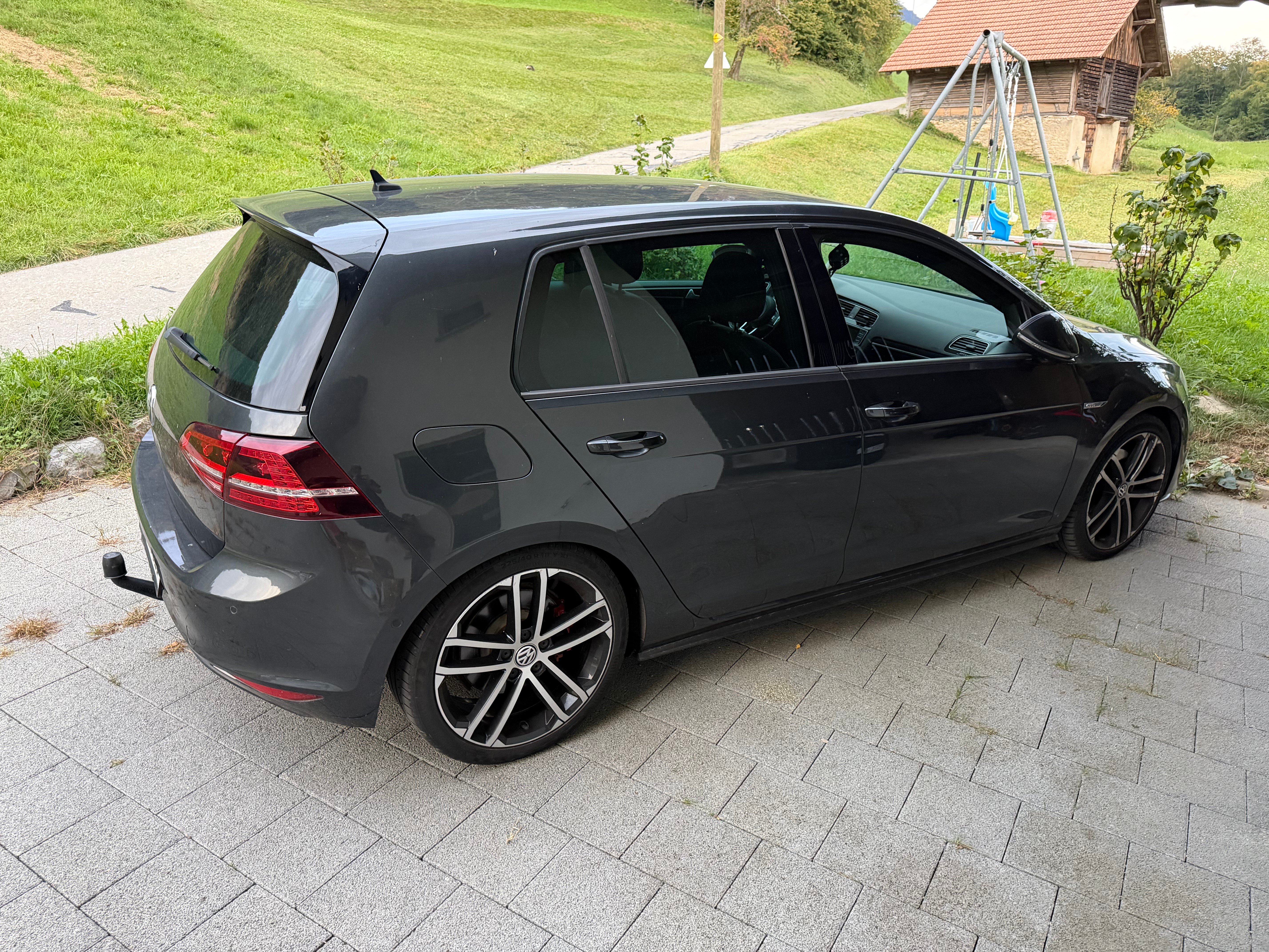 Car photo