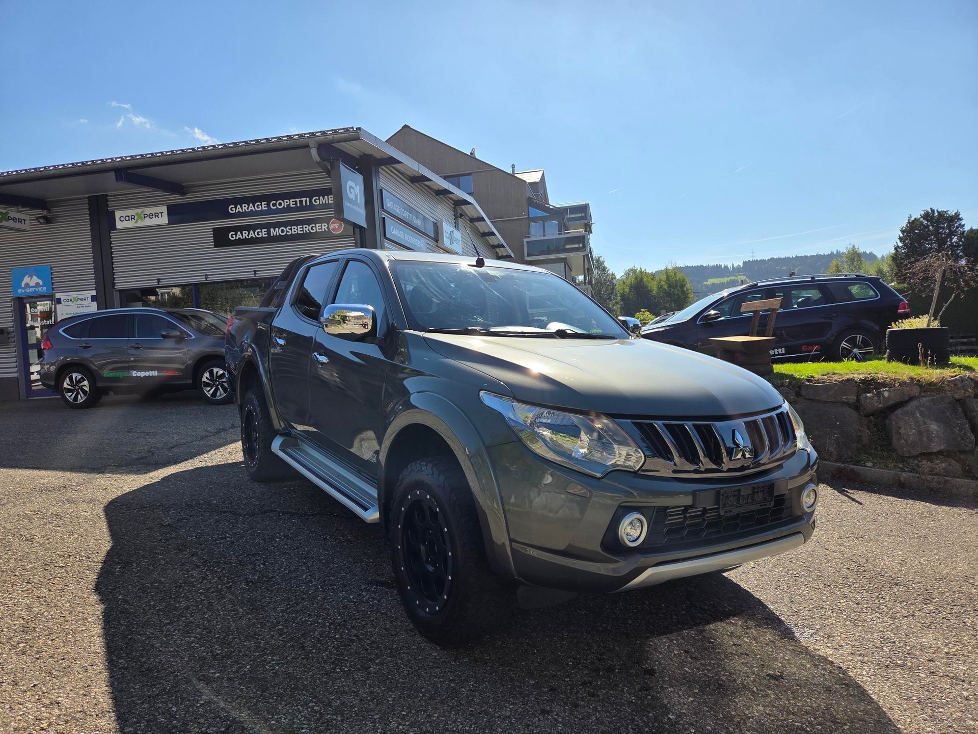 MITSUBISHI L 200 2.4 DID HP-image-0