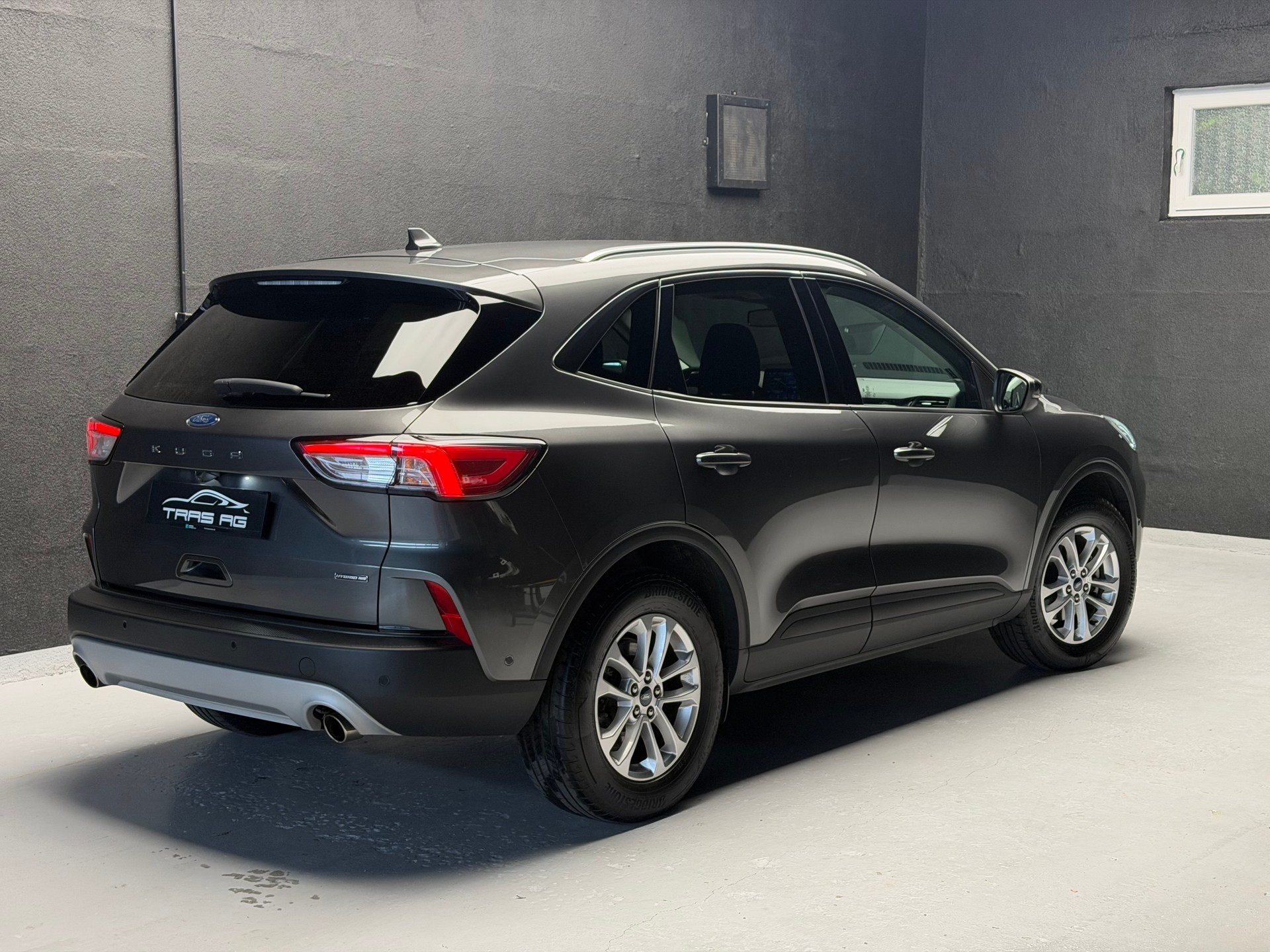 FORD Kuga 2.5 FHEV Titanium X 4WD • B&O, ACC, KAMERA-image-12