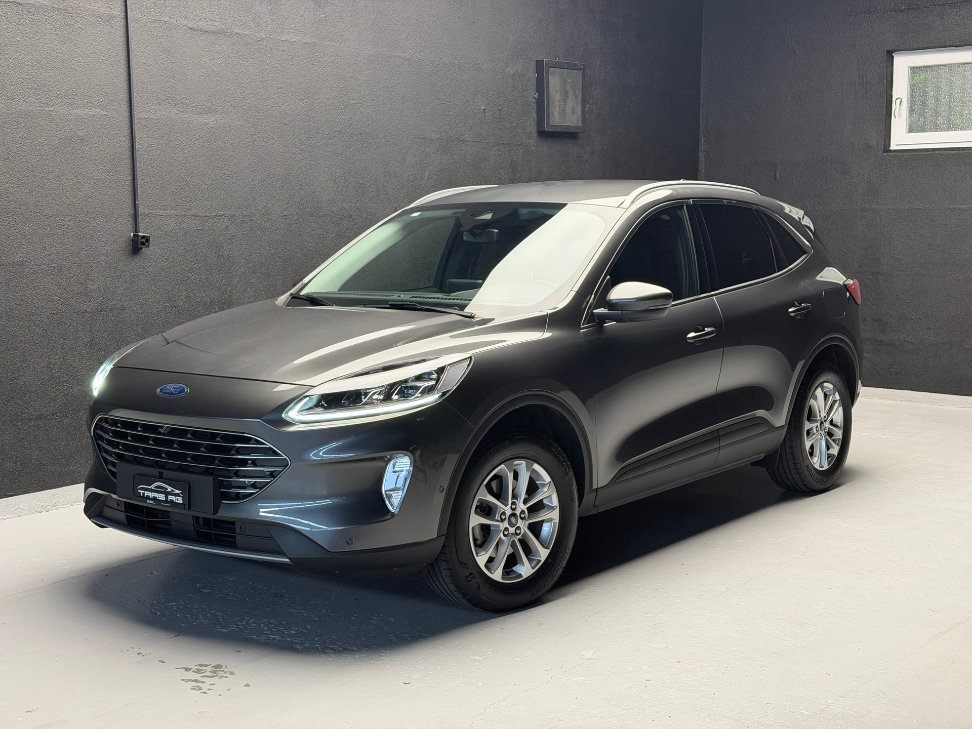 FORD Kuga 2.5 FHEV Titanium X 4WD • B&O, ACC, KAMERA-image-0