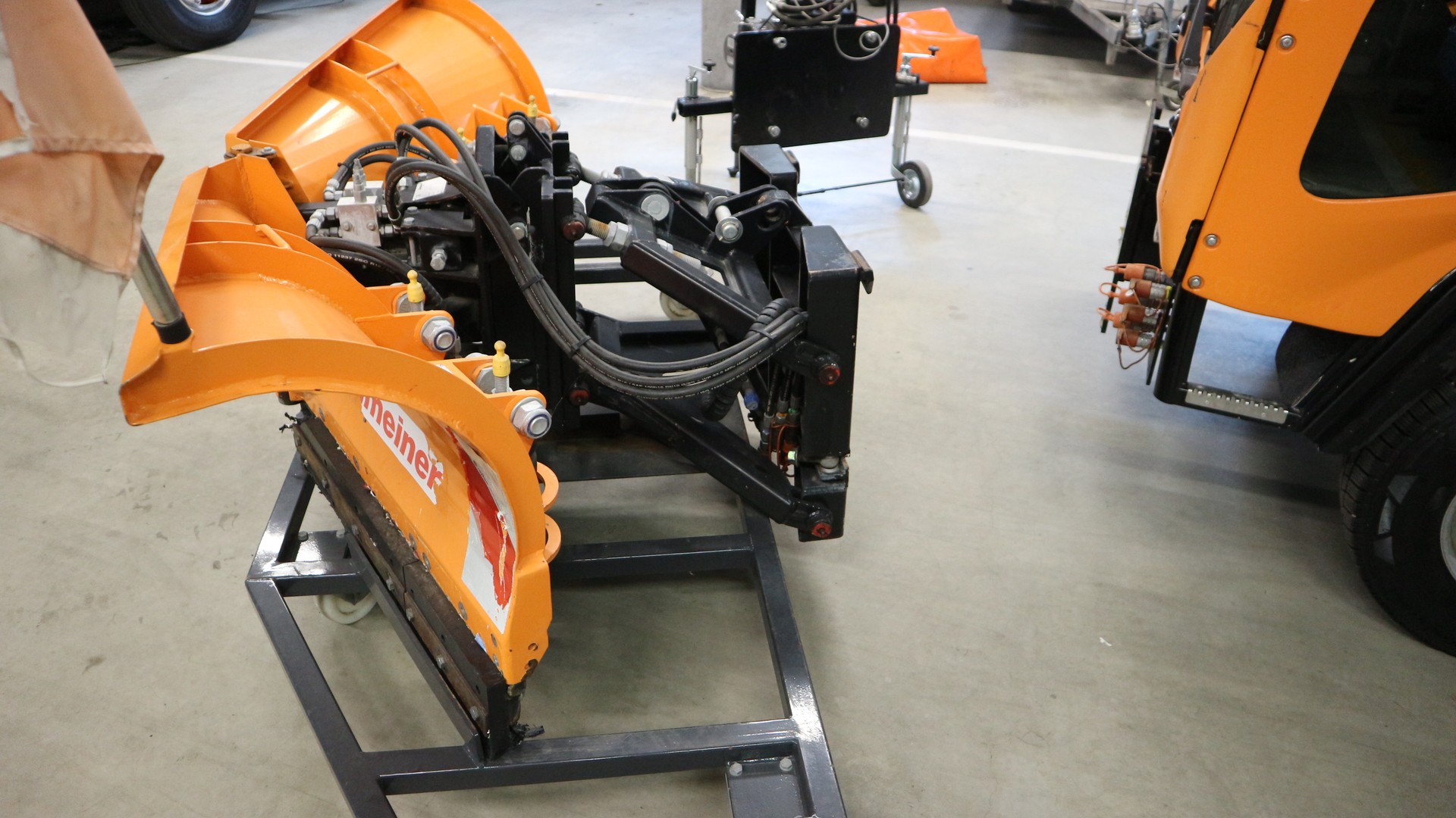 LADOG LADOG BUCHER T1700-image-5