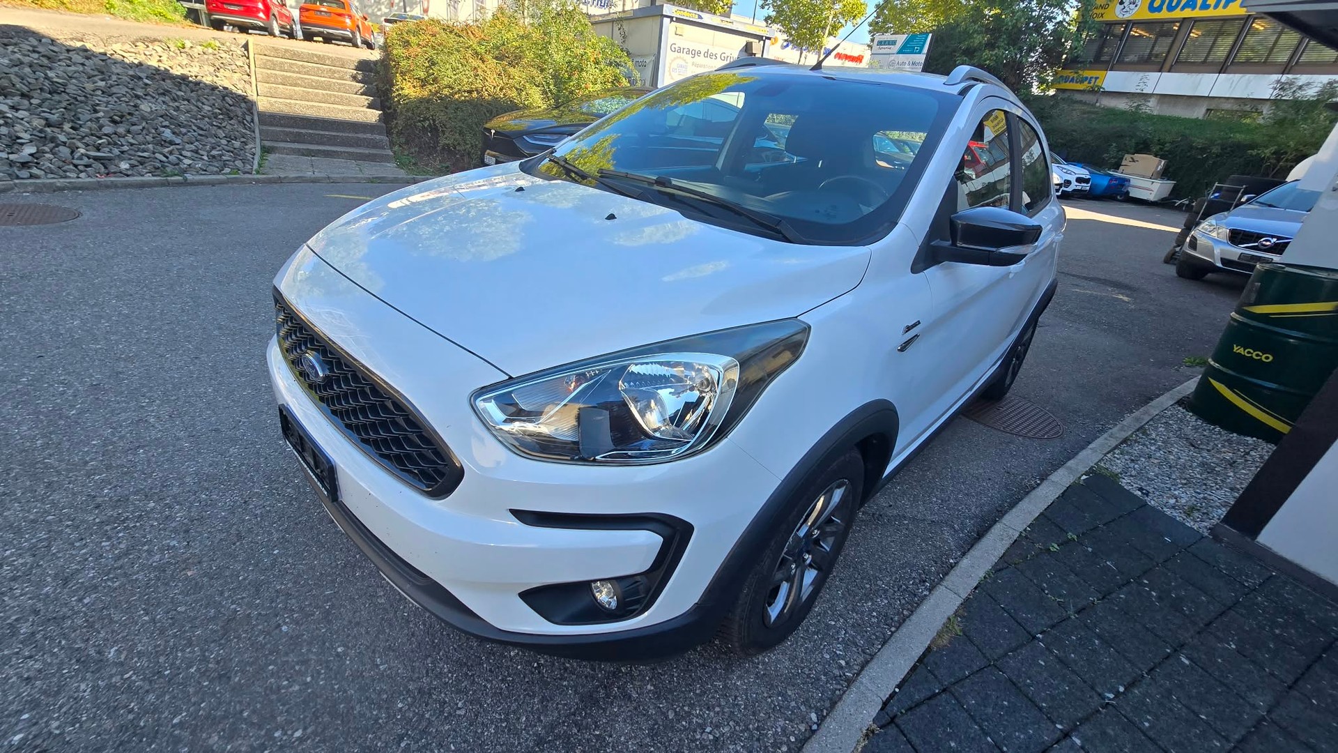 FORD KA+ 1.2 Ti-VCT Active SUV-image-0