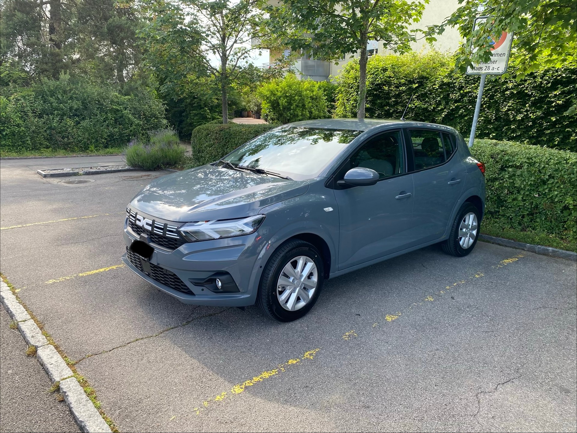 DACIA 1.0 TCe Expression-image-2