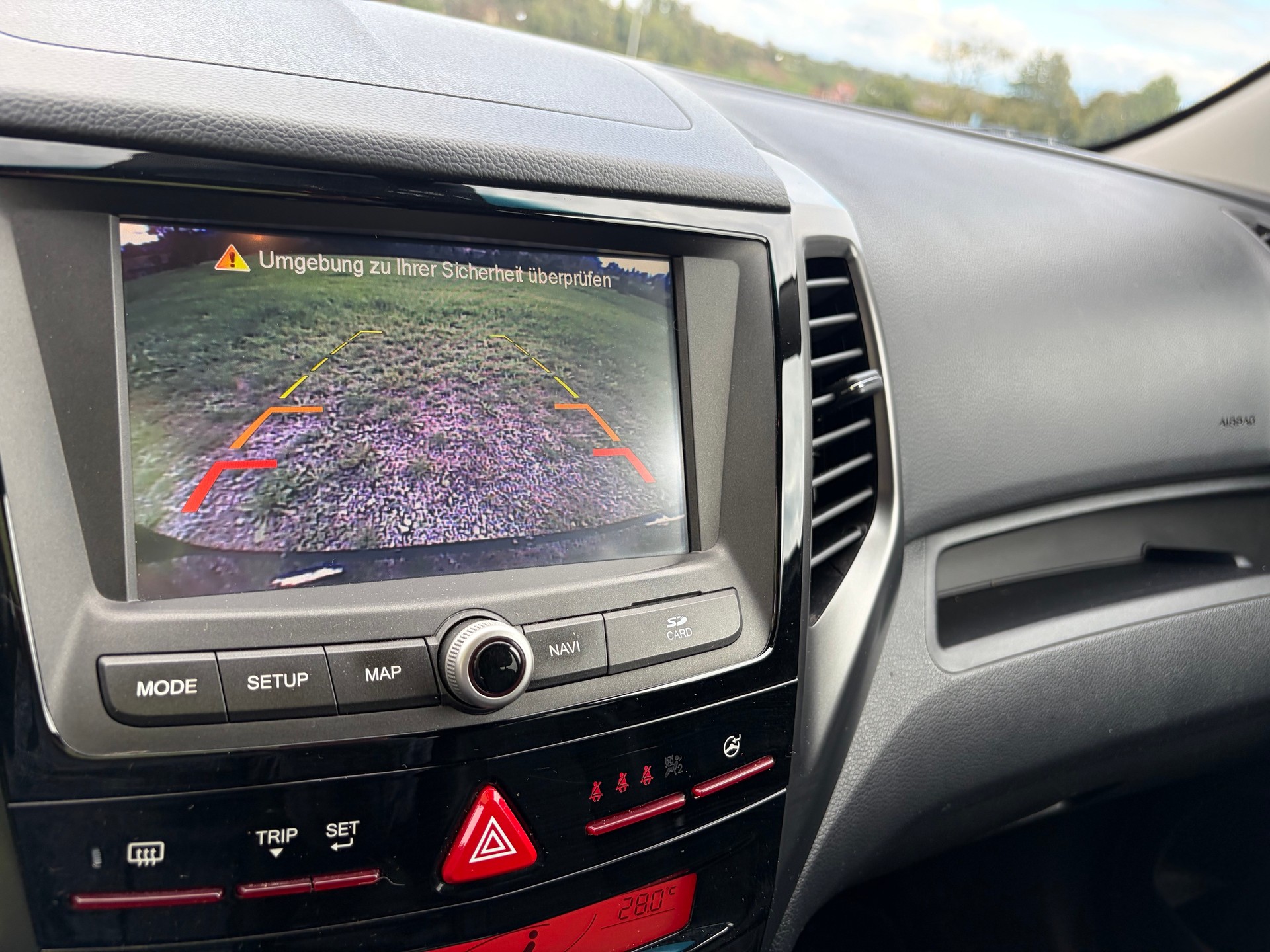 KGM-SsangYong XLV 1.6 eXDi Sapphire 4WD-image-9
