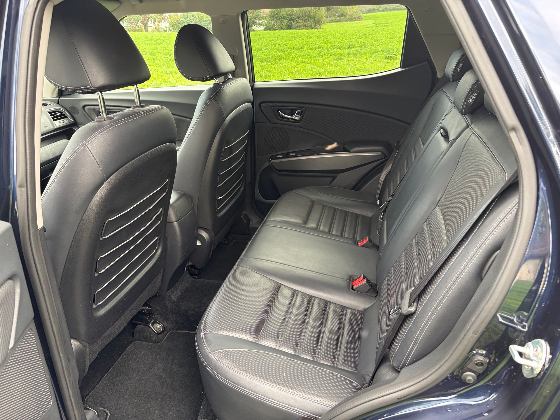KGM-SsangYong XLV 1.6 eXDi Sapphire 4WD-image-13