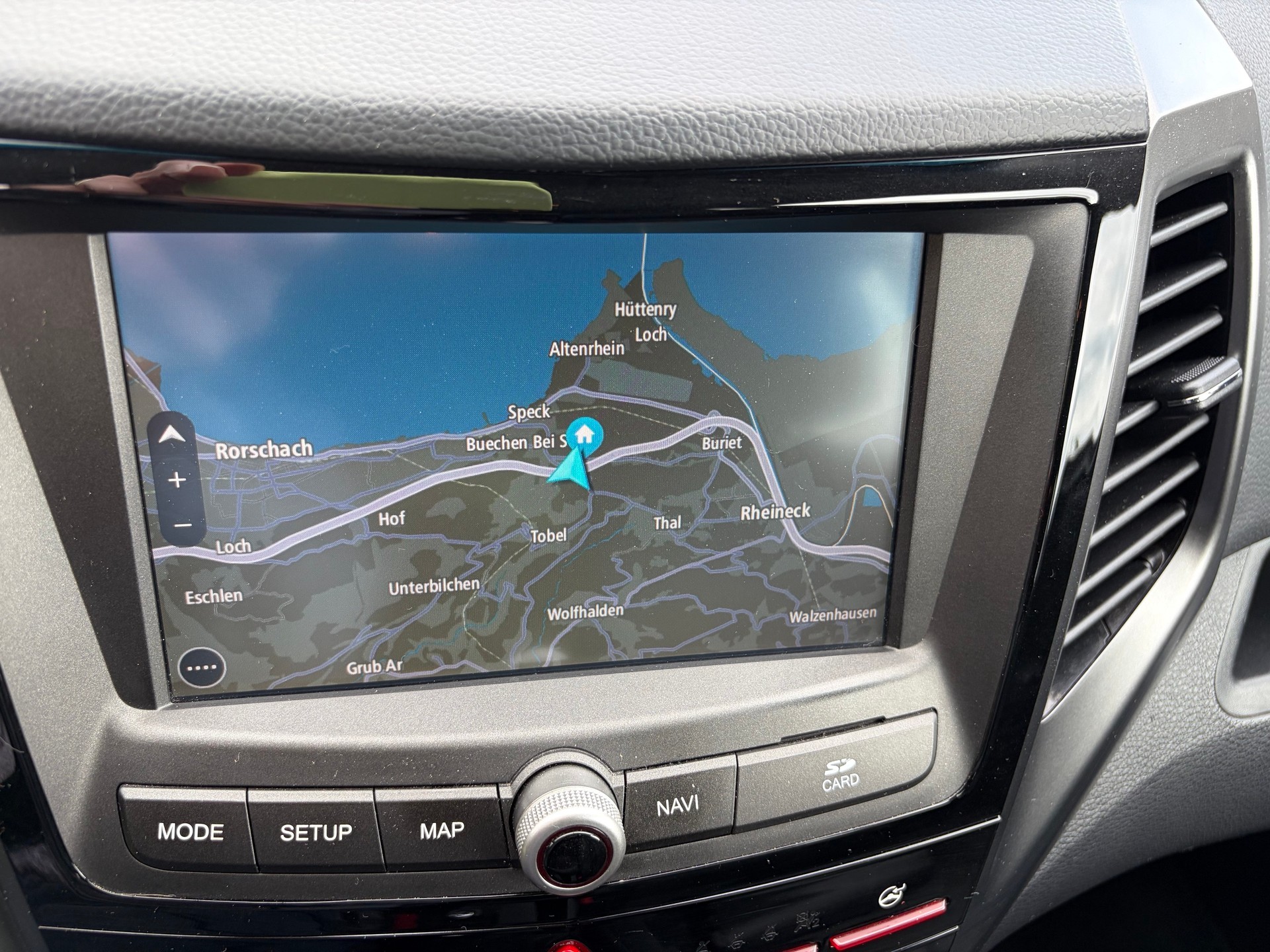 KGM-SsangYong XLV 1.6 eXDi Sapphire 4WD-image-10
