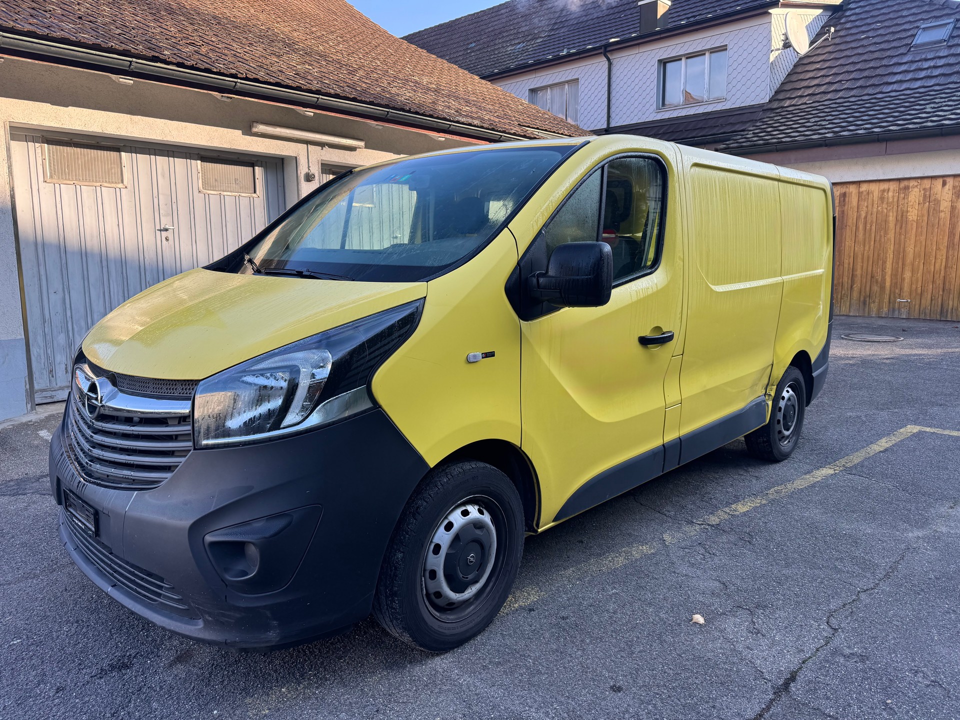OPEL Vivaro 1.6 BiTurbo CDTI ecoFLEX 2.7t L1H1-image-1