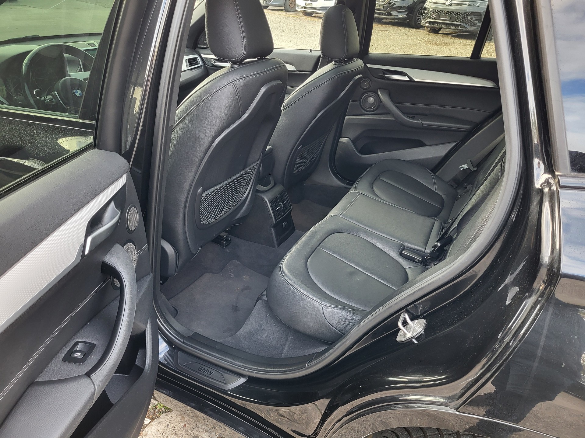 BMW X1 xDrive 25d M Sport Steptronic-image-3
