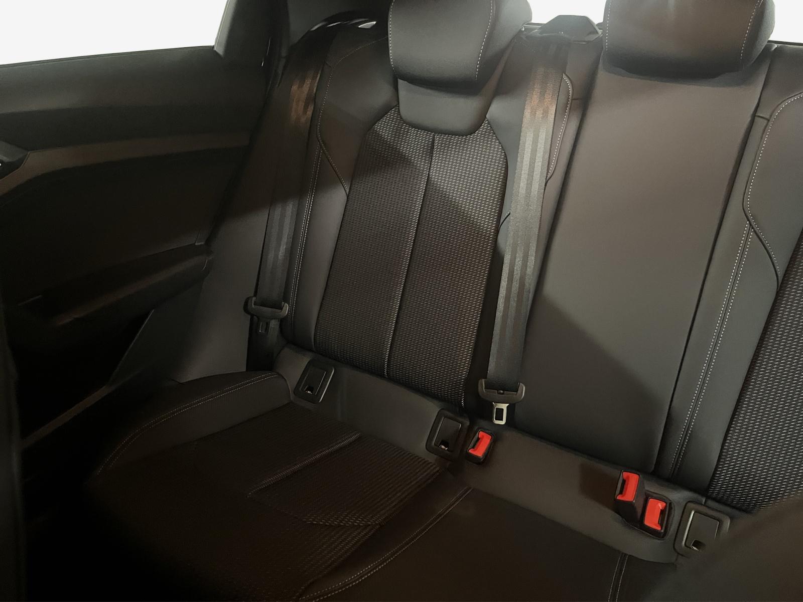 AUDI A1 Sportback 30 TFSI Attraction S-tronic-image-16