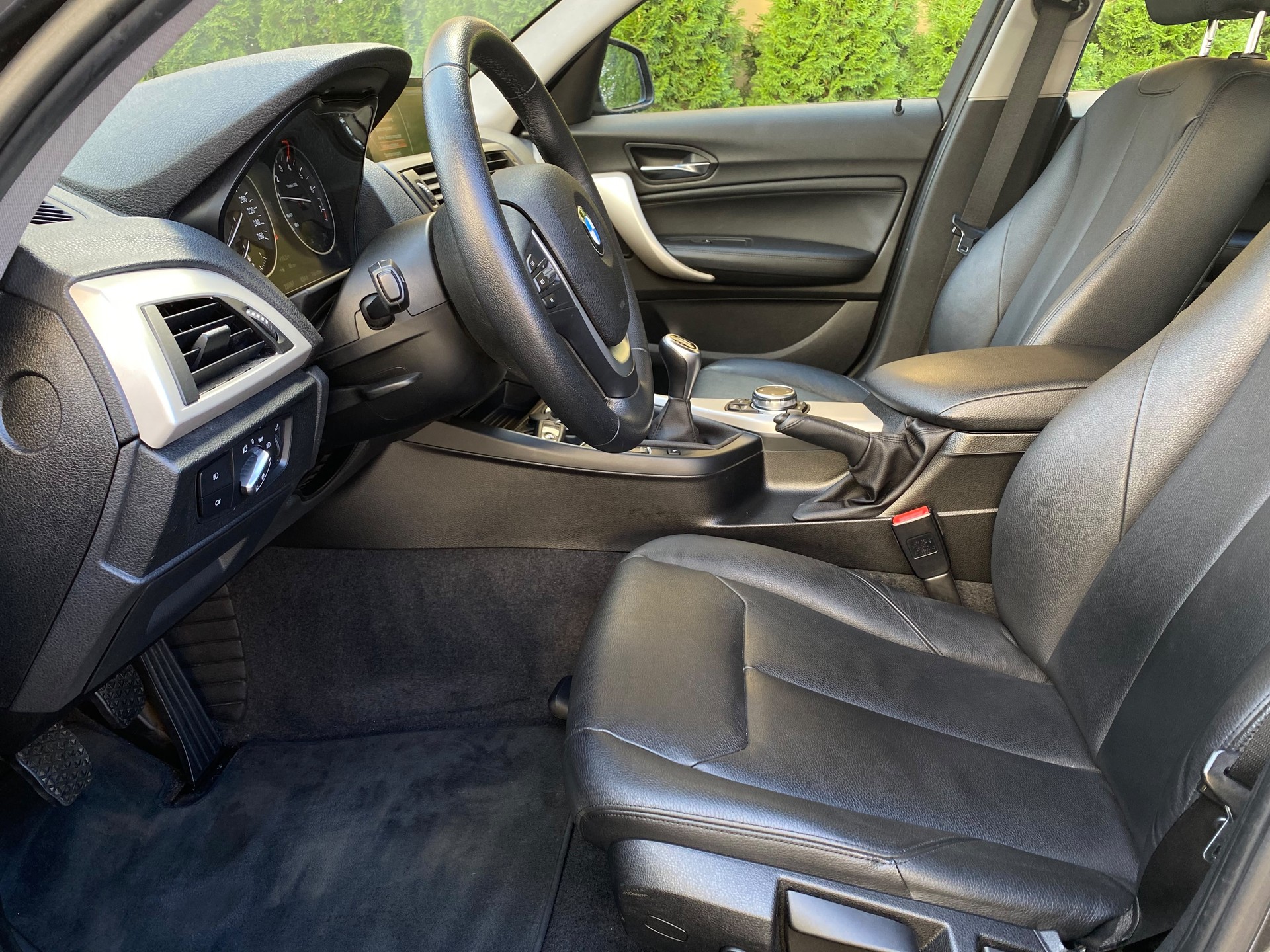 BMW 116-image-9