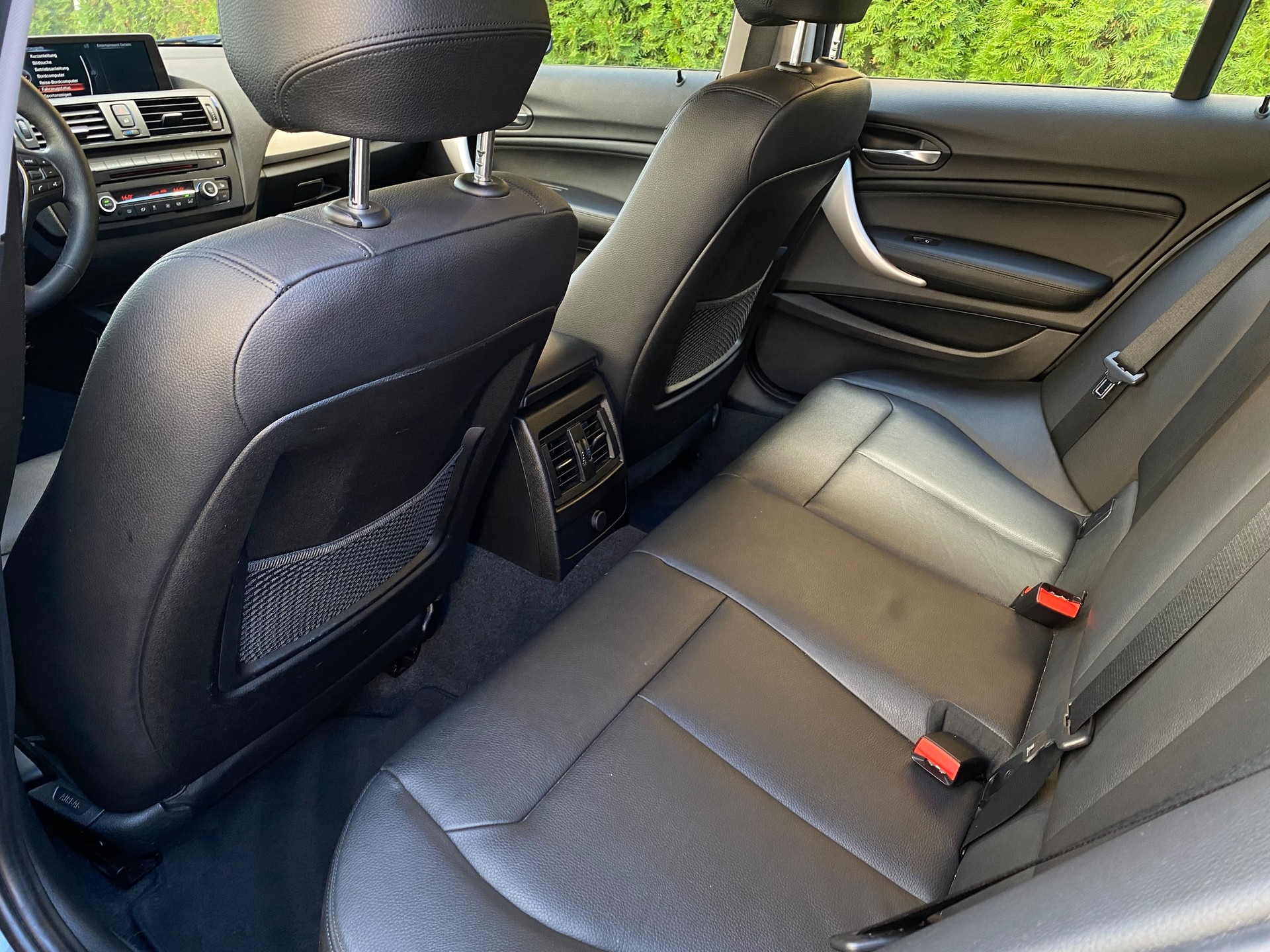 BMW 116-image-12