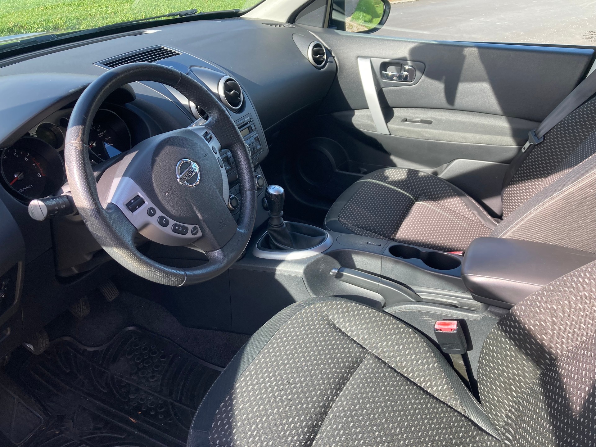 NISSAN Qashqai 2.0 tekna-image-4