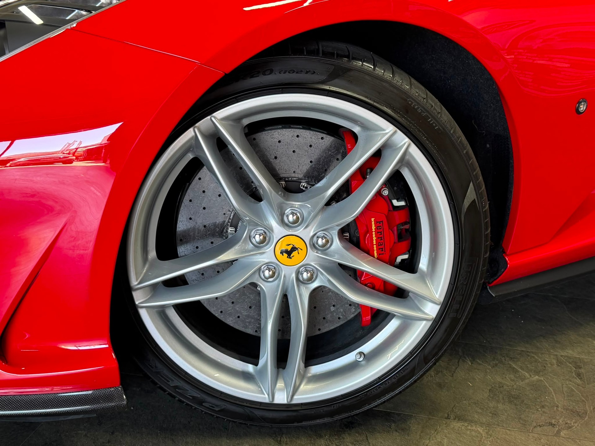 FERRARI 812 GTS-image-9