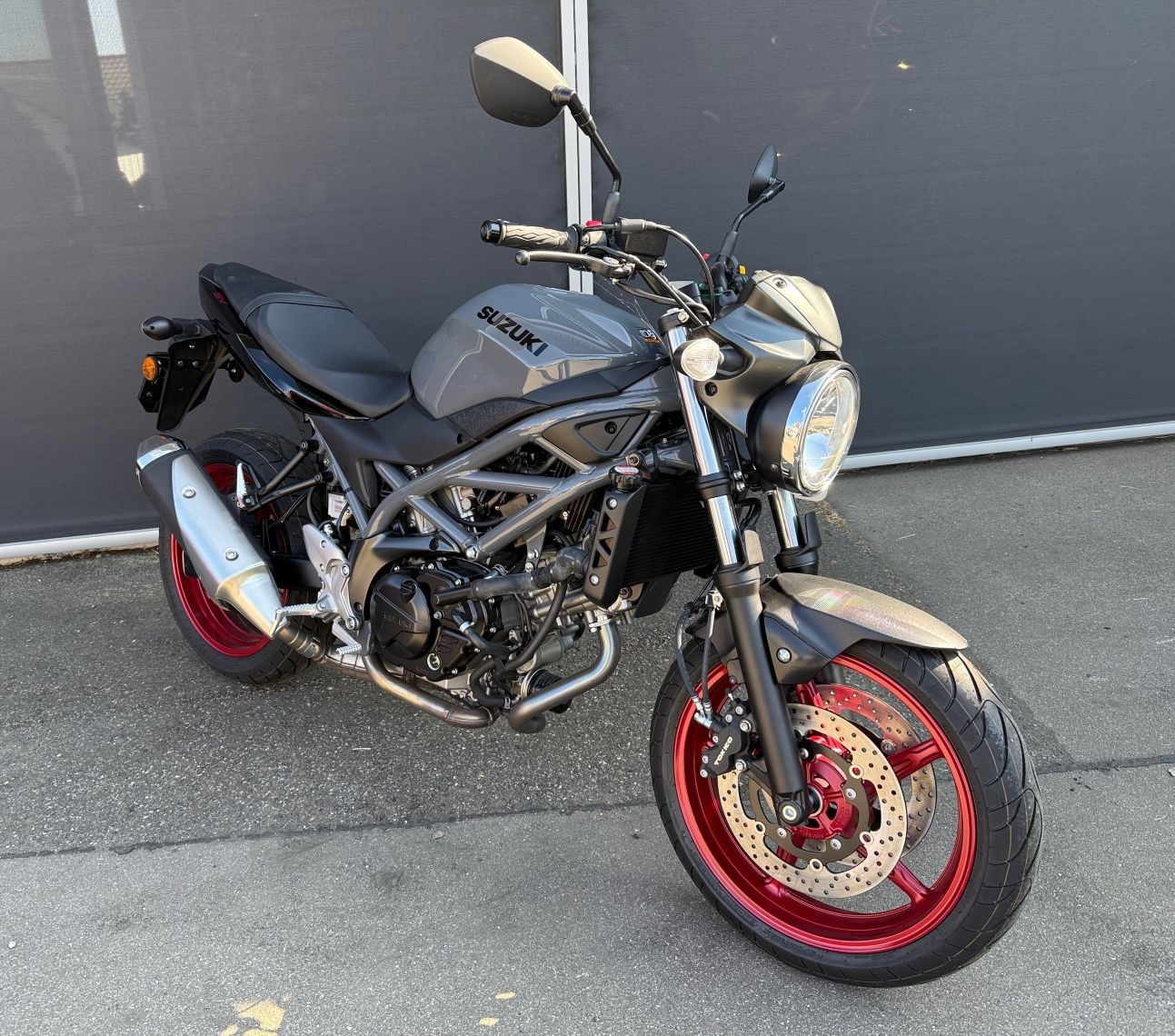 SUZUKI SV 650 A-image-1