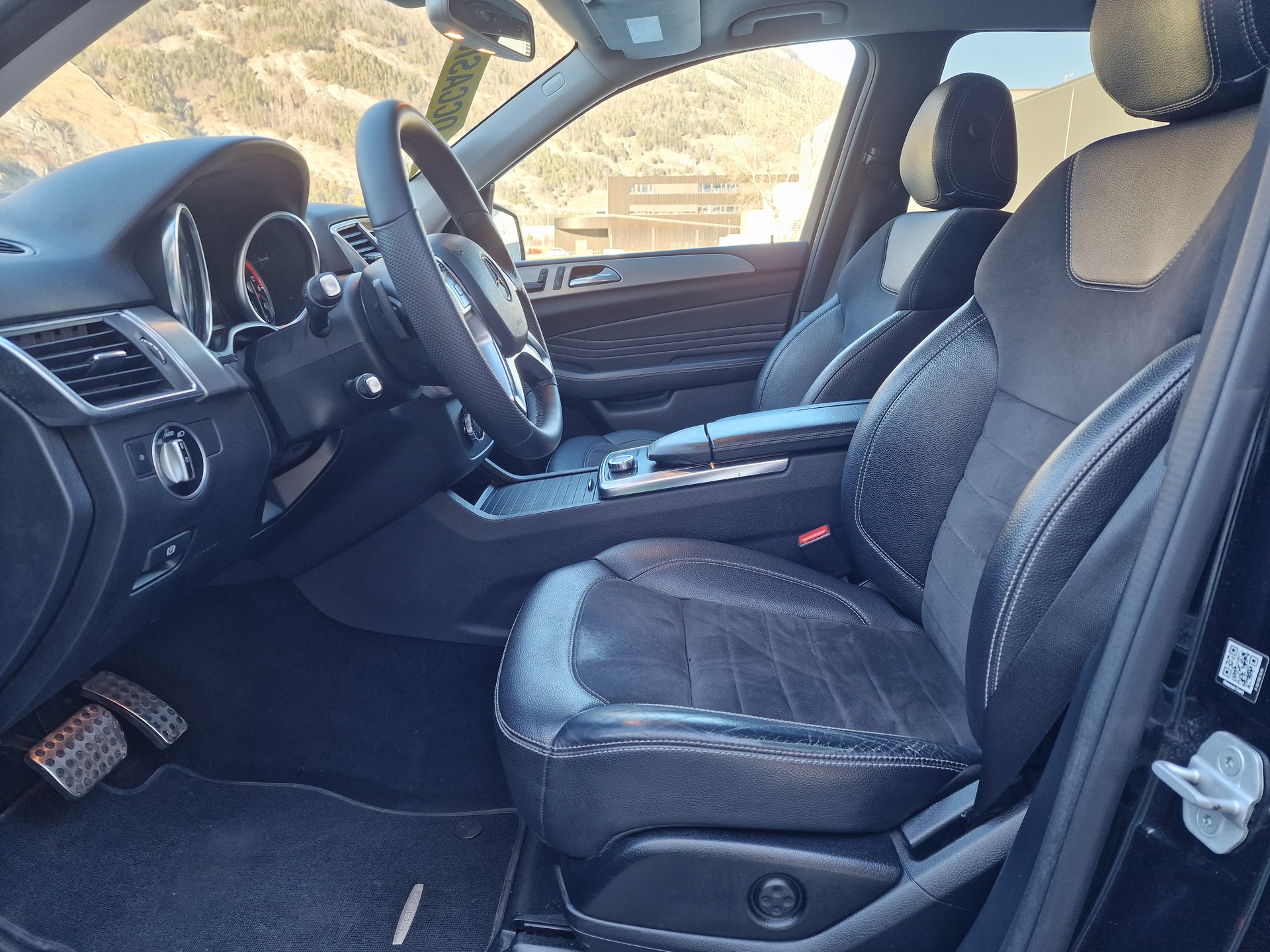 MERCEDES-BENZ ML 350 BlueTEC Executive 4Matic 7G-Tronic-image-12